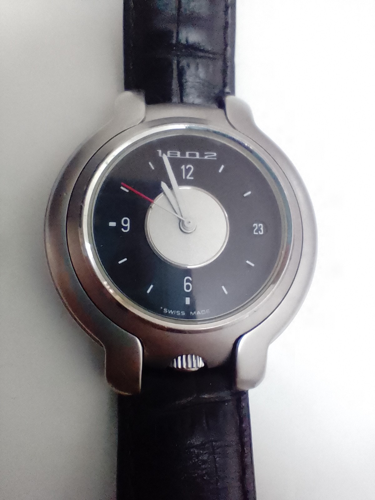 BMW 1802 02 Series Touring Sport Car Vintage Dashboard Automatic Watch BOX