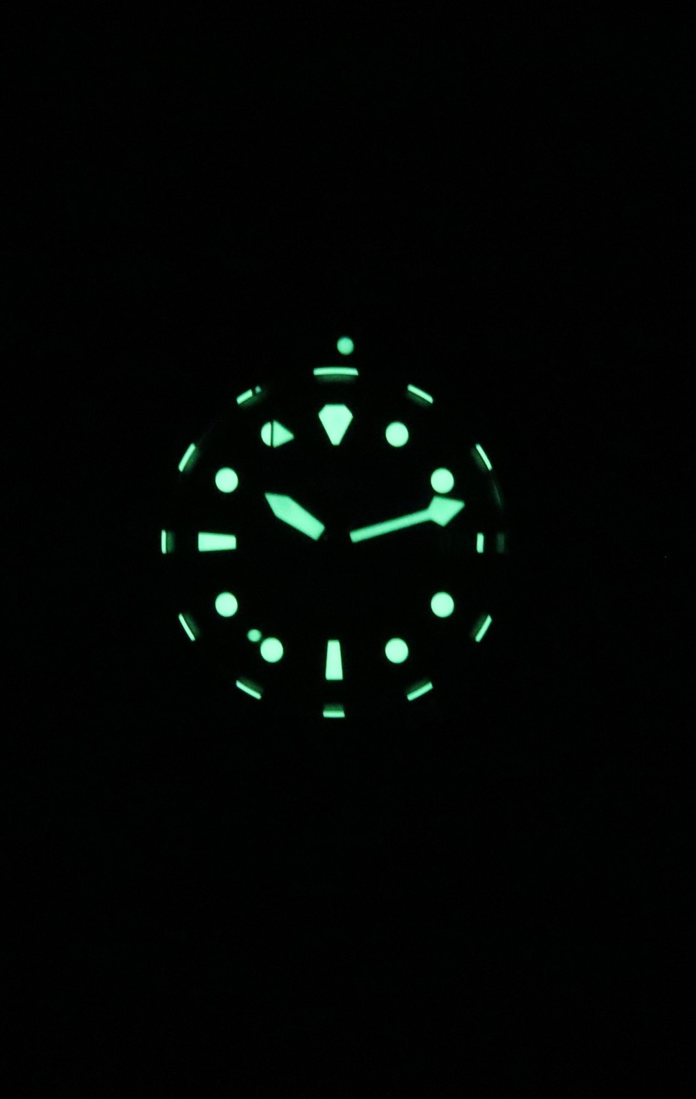 Ratio FreeDiver GMT Blue Dial Automatic Diver’s 200M RTF053 Men’s Watch