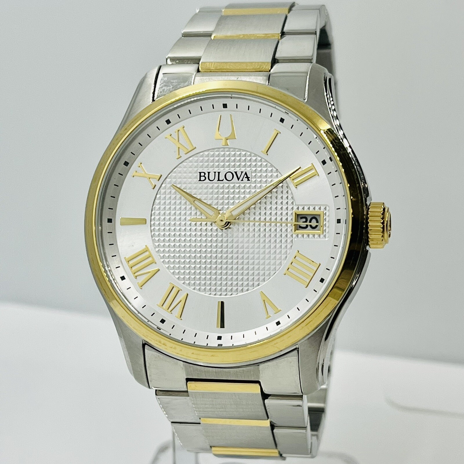 Bulova Men’s Wilton Two Tone White Analog Dial Stainless Steel 41mm Watch 98B391