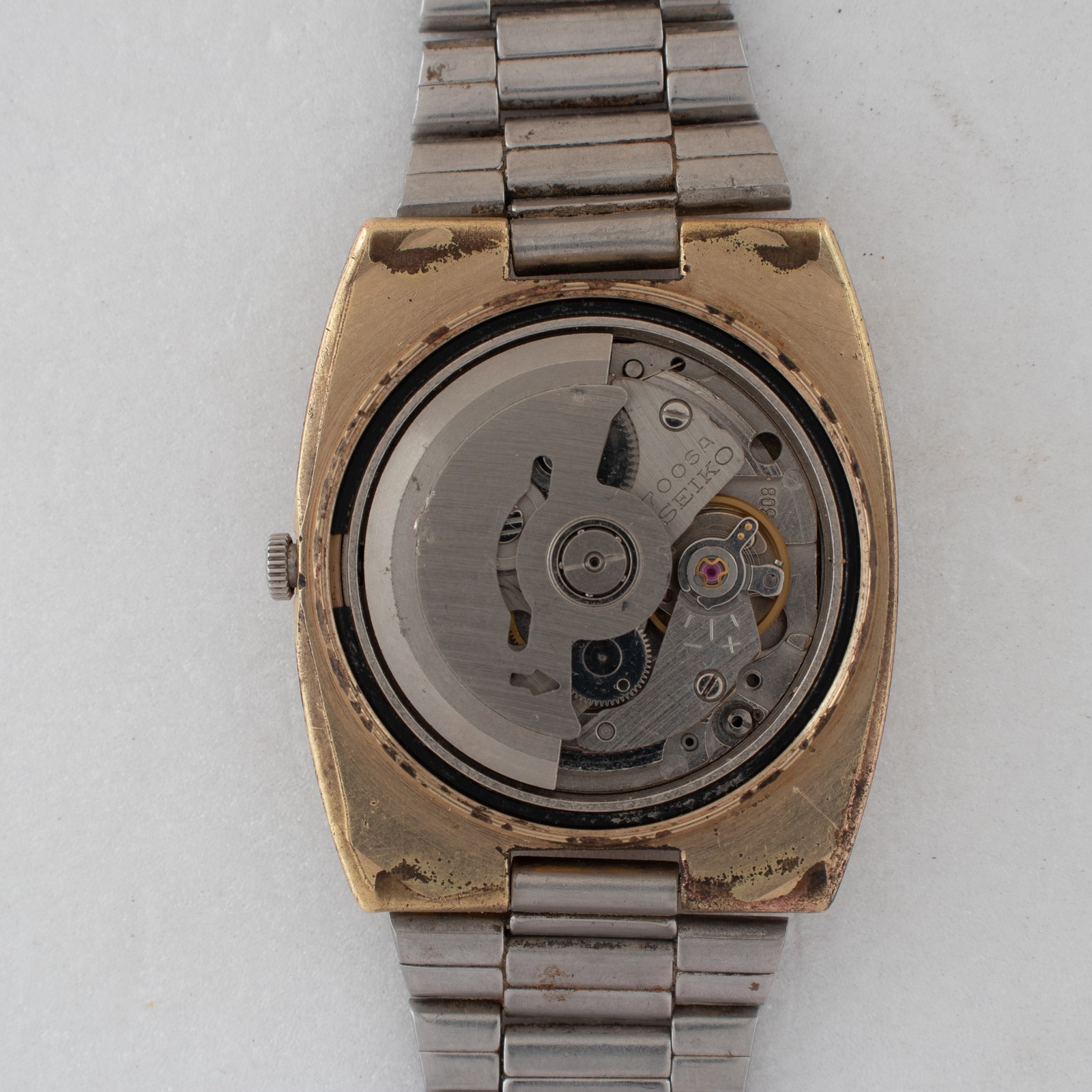 Vintage Seiko Automatic Cushion Case 7006-6000 Champagne Dial 19J Watch 1974