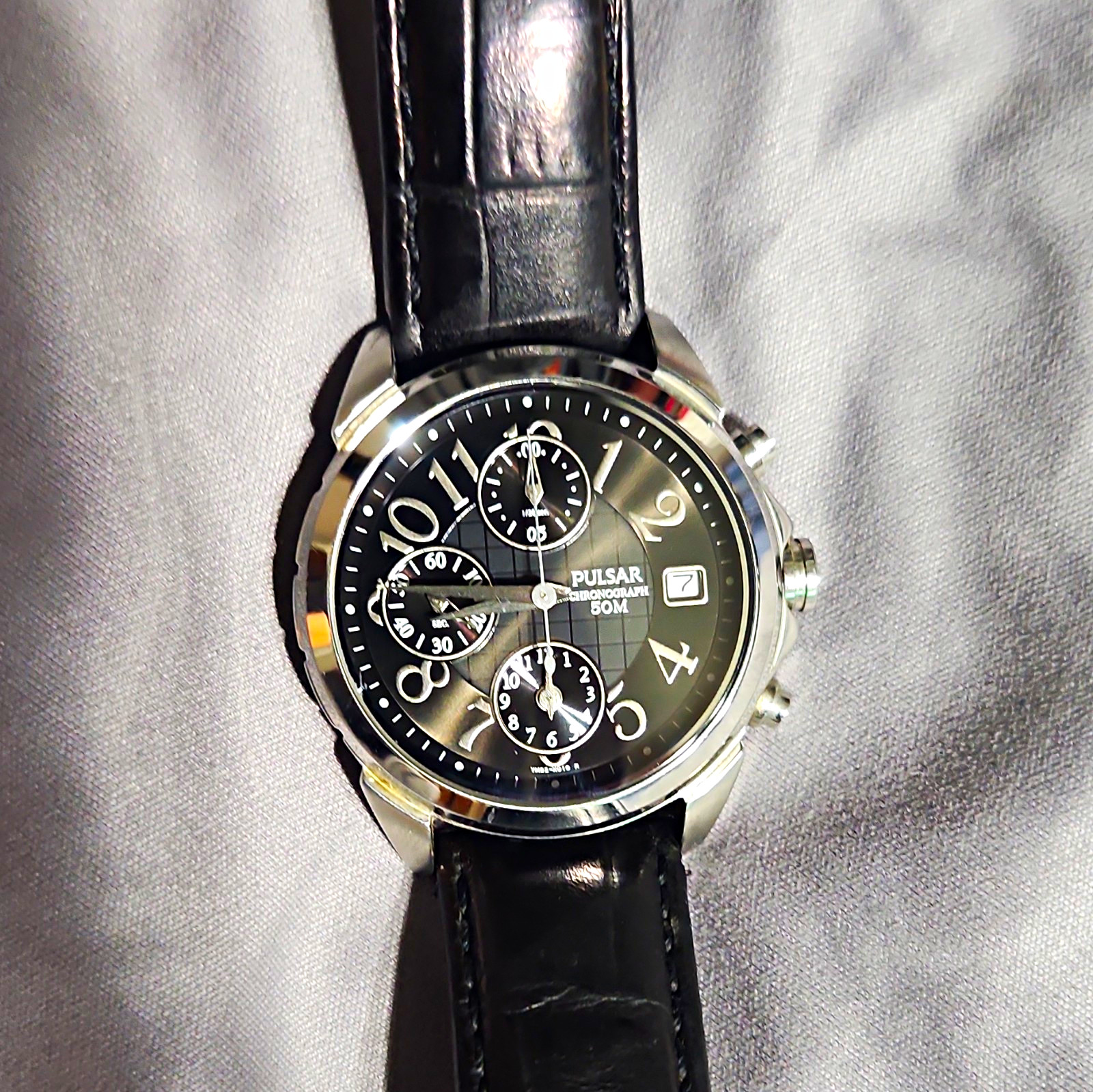 Pulsar Chronograph Men’s Quartz 50m Date Black Dial Leather Strap 41mm