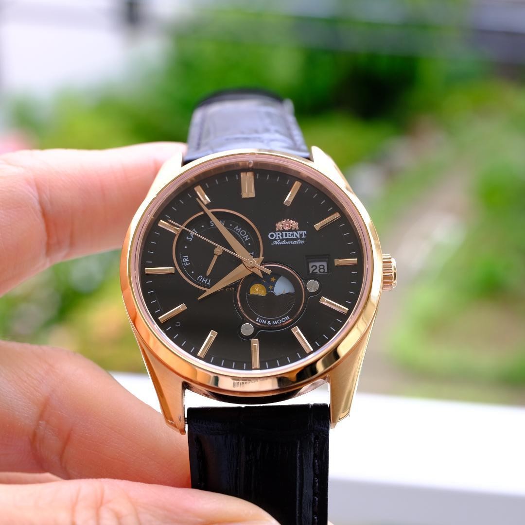 Superb Condition ORIENT Sun Moon Automatic Gold