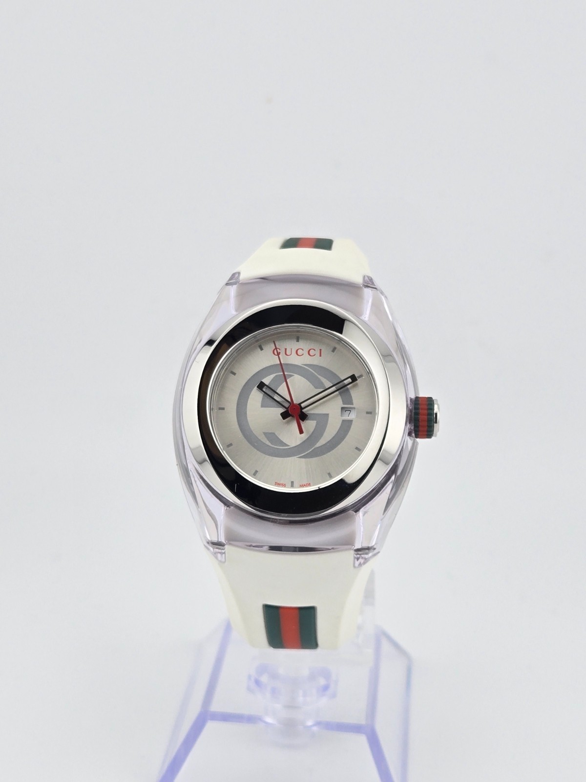 Gucci Sync L YA137302 White Rubber Strap Silver Dial Women’s Watch ⌚