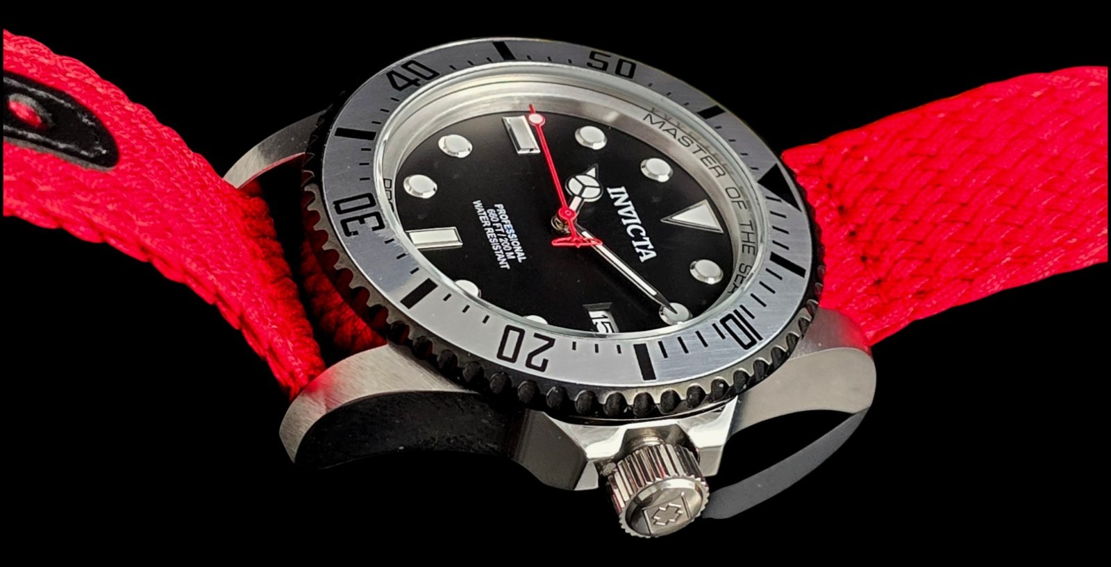 Invicta Pro Diver Men’s Watch Automatic 44mm Stainless Steel Red Strap 35486