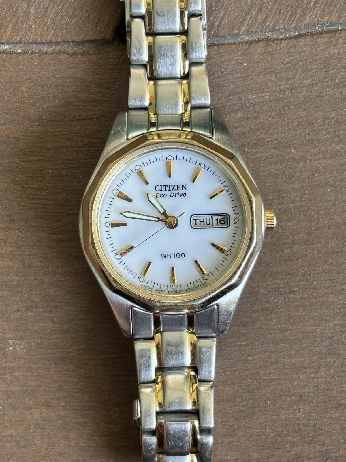 Citizen Women’s Watch Eco-Drive Two-Tone Day/Date White Dial