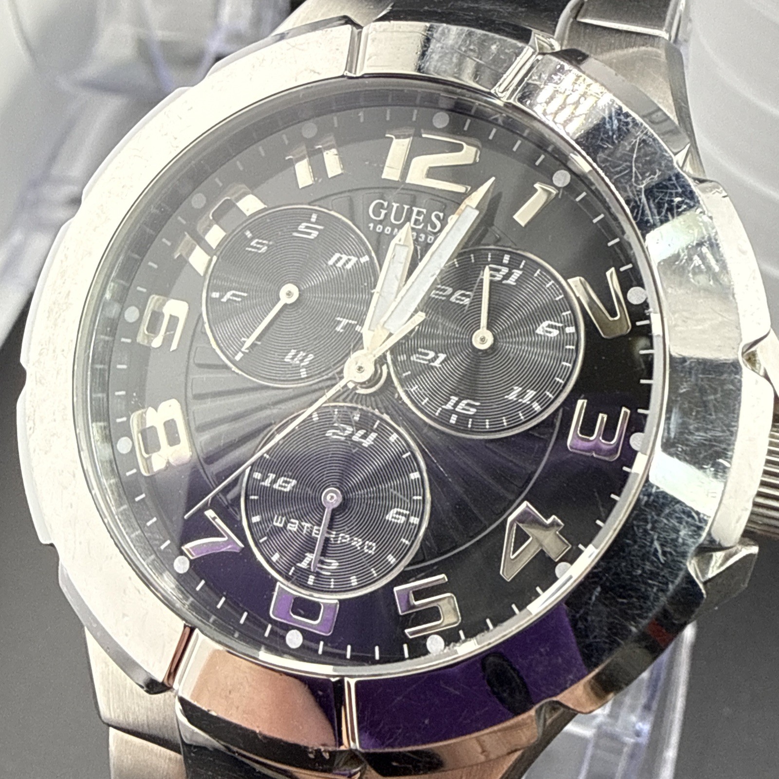 Mens Guess Waterpro G10178G Watch 42mm Black Dial Stainless Bracelet ***Nice***