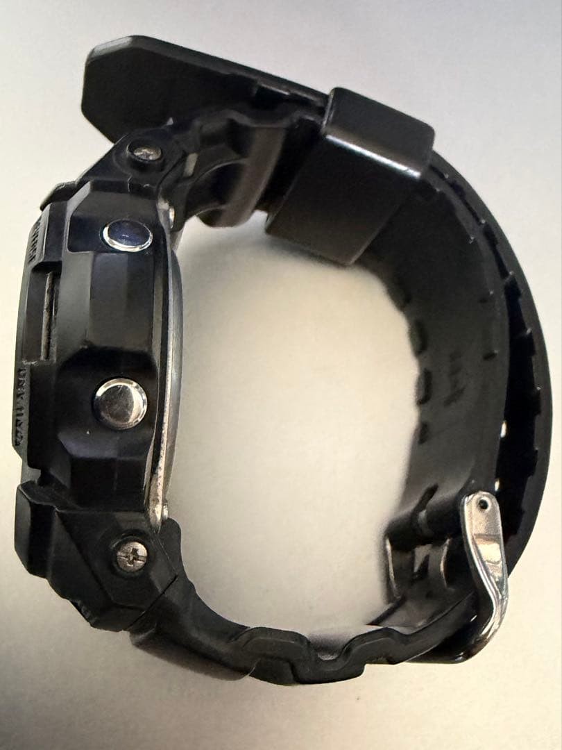 G-SHOCK AWG-M100B