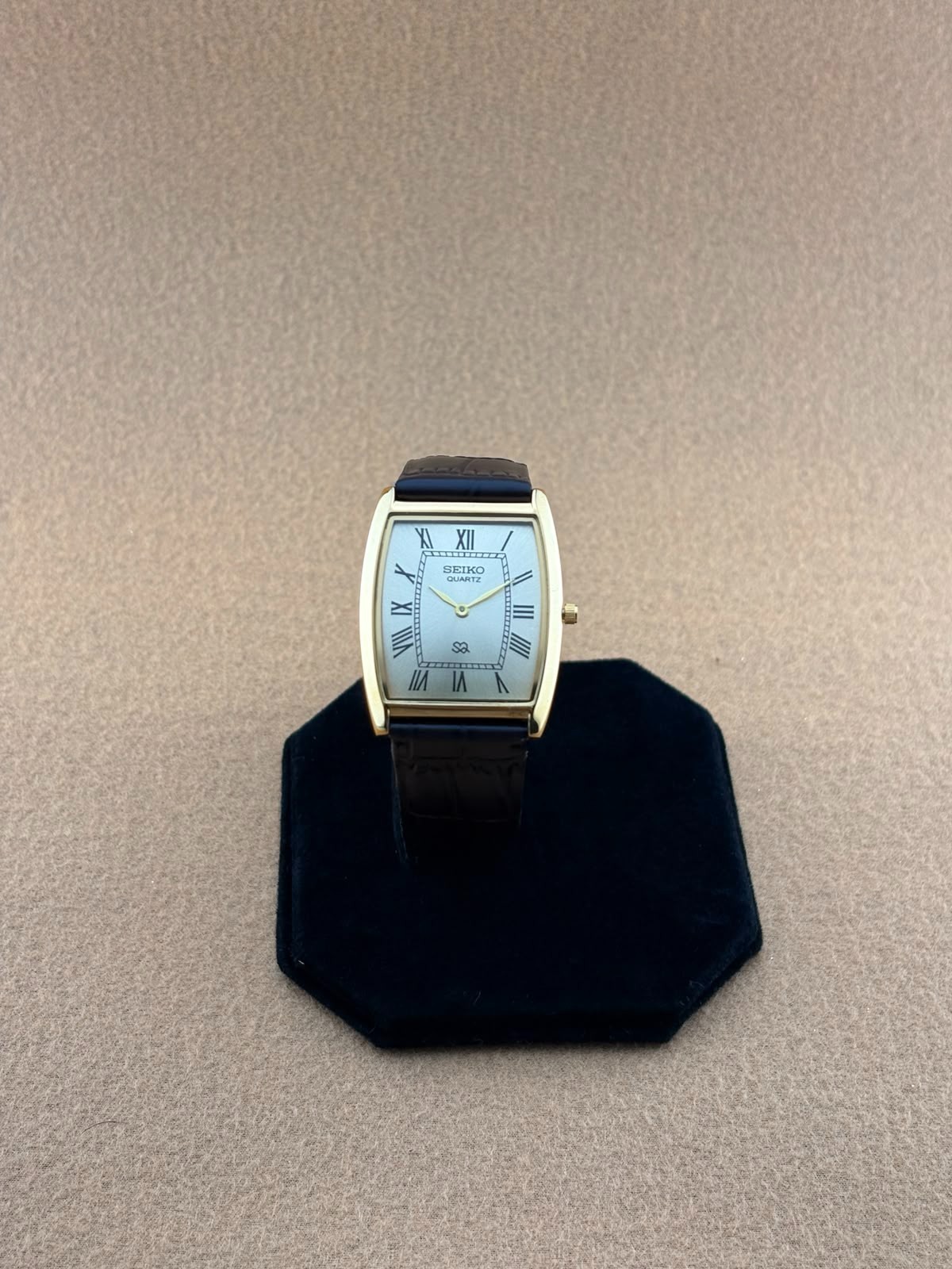 Gold Dial Vintage Seiko Slim Quartz Gentlemen’s Wristwatch-dark brown strap