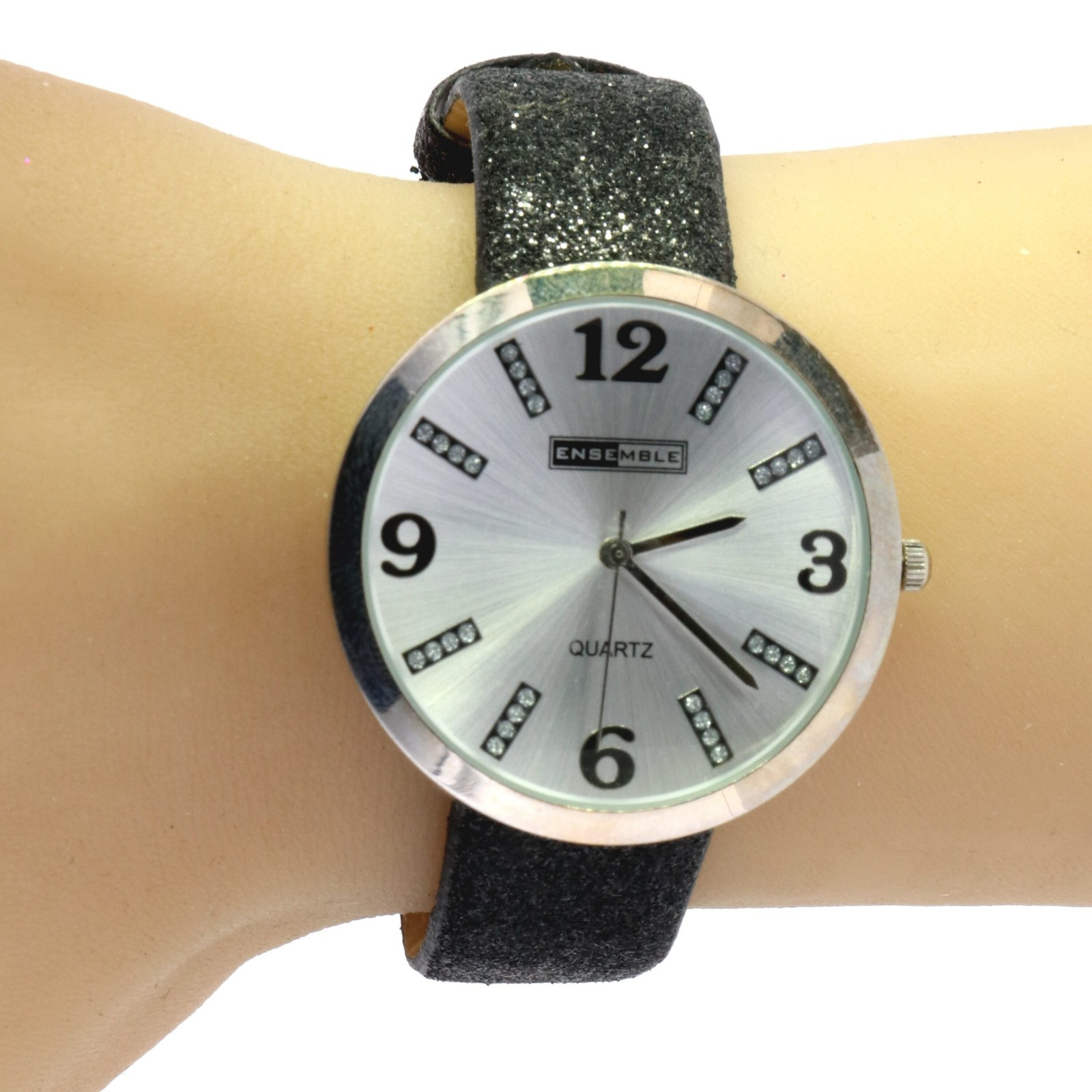 Ensemble Silver Finish Black Glitter Women’s Watch New Battery