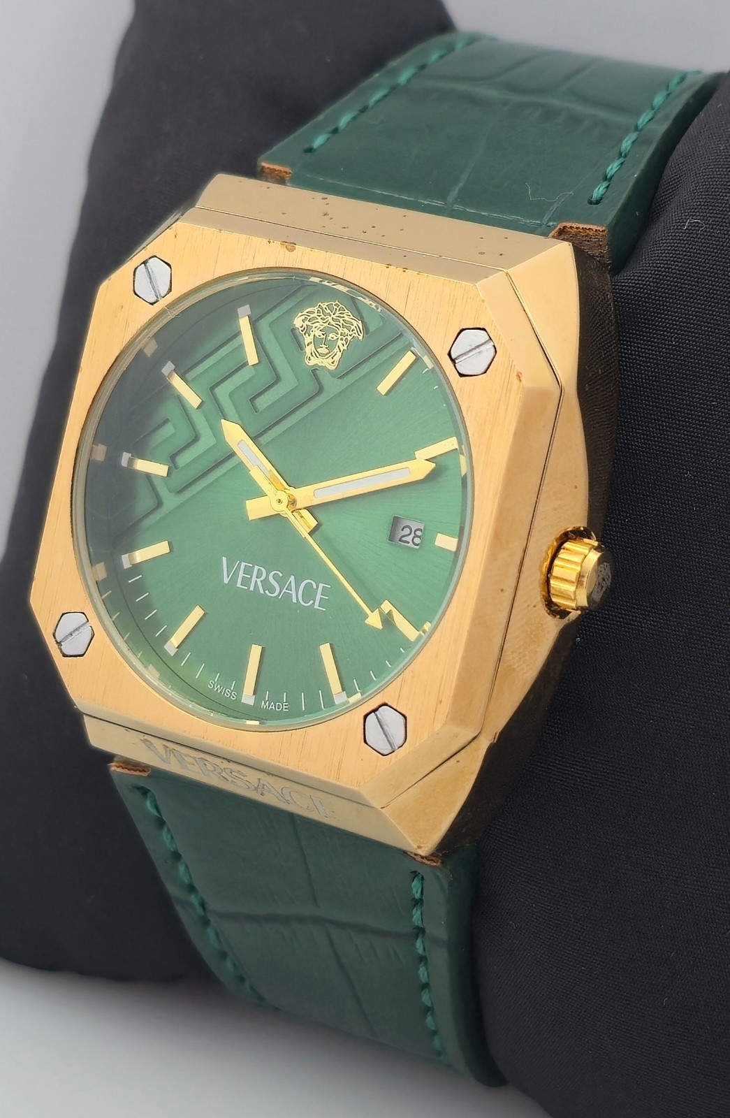 Working Versace Quartz Green Dial with Date Men’s Wristwatch Leather Band