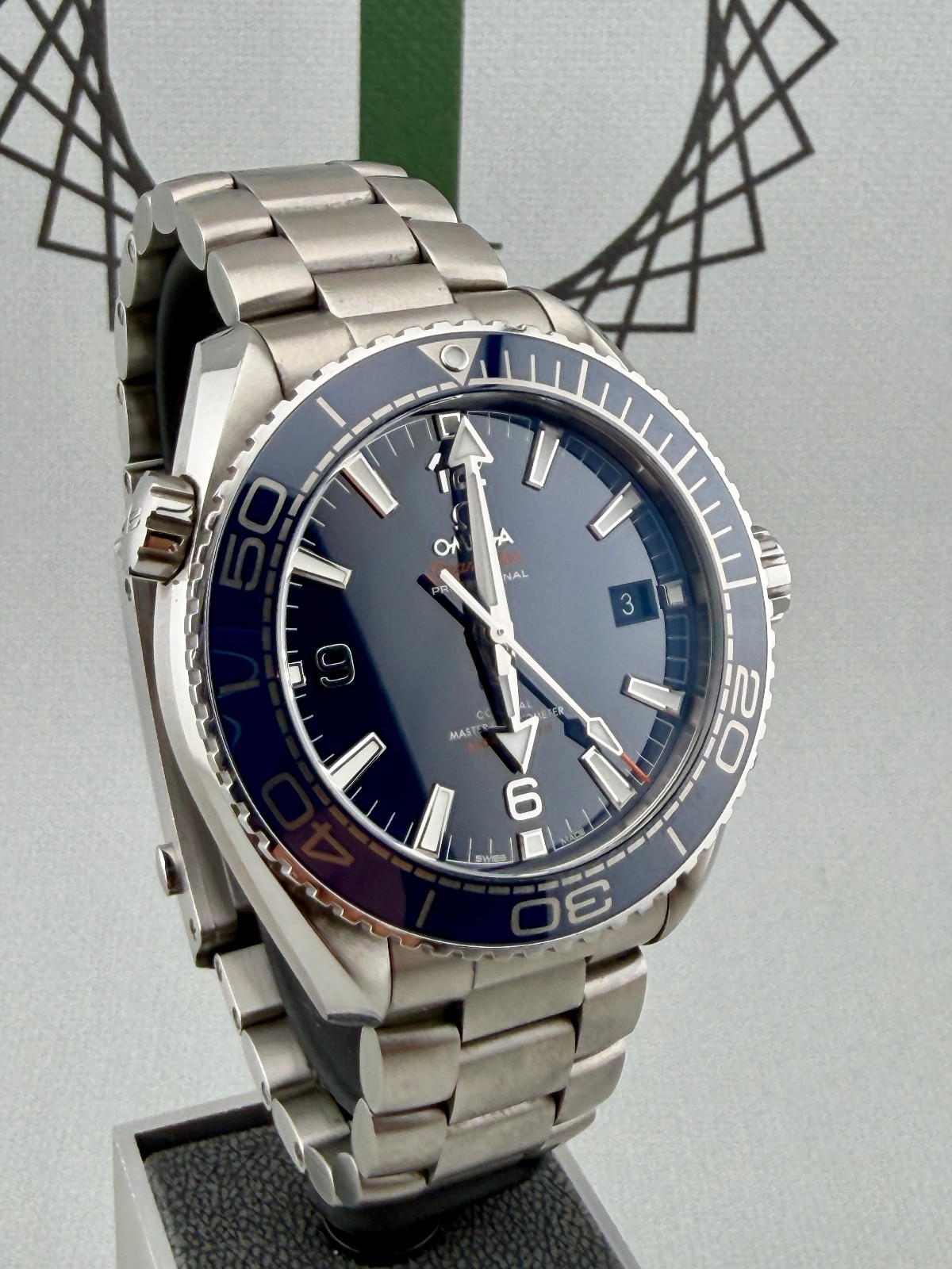 Omega SeaMaster Planet Ocean 43.5mm 215.30.44.21.03.001 Auto PX/Finance Welcome
