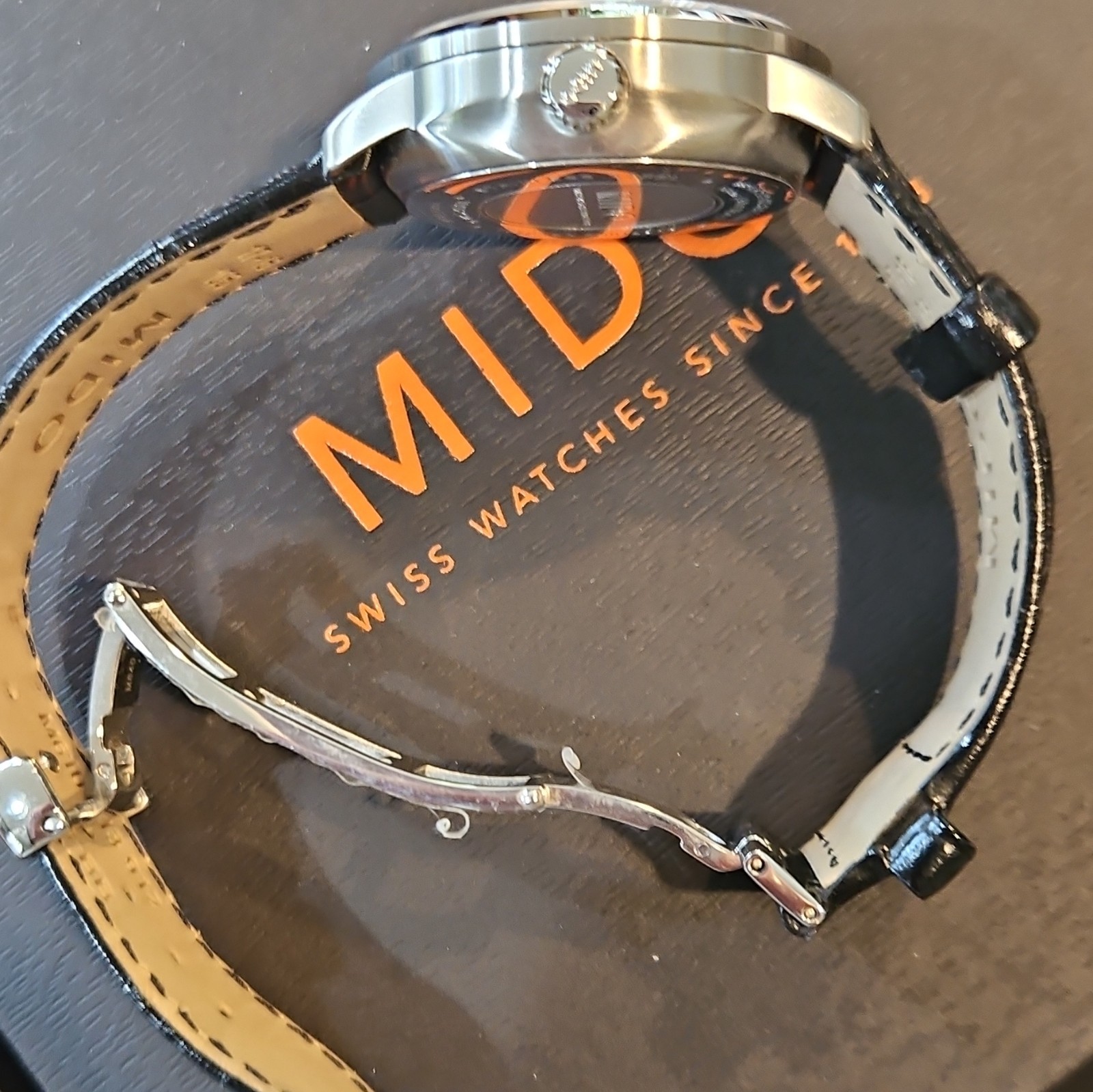 MIDO Commander Automatic Day/Date Swiss Made Silver Dial Black Leather Strap