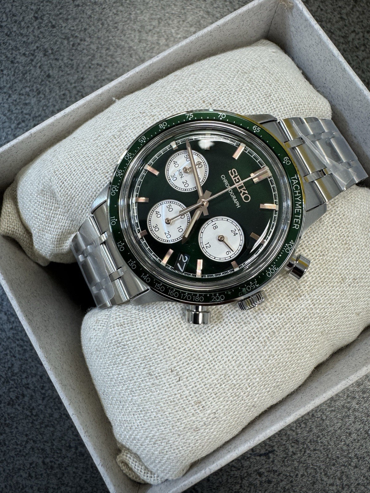 SEIKO Chronograph Quartz Light Green Dial Watch SSB481 Stainless Steel New