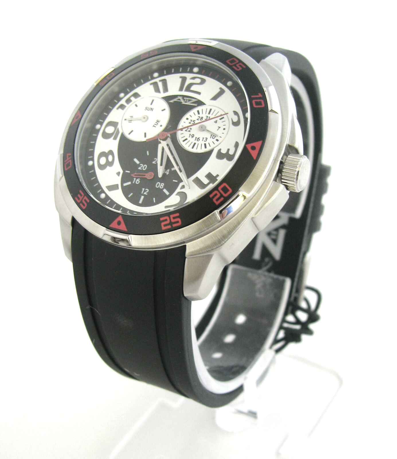 A II Z BY TIMEX MULTI FUNCTION BLACK WHITE DIAL BLACK SILICONE BAND WATCH V0V754