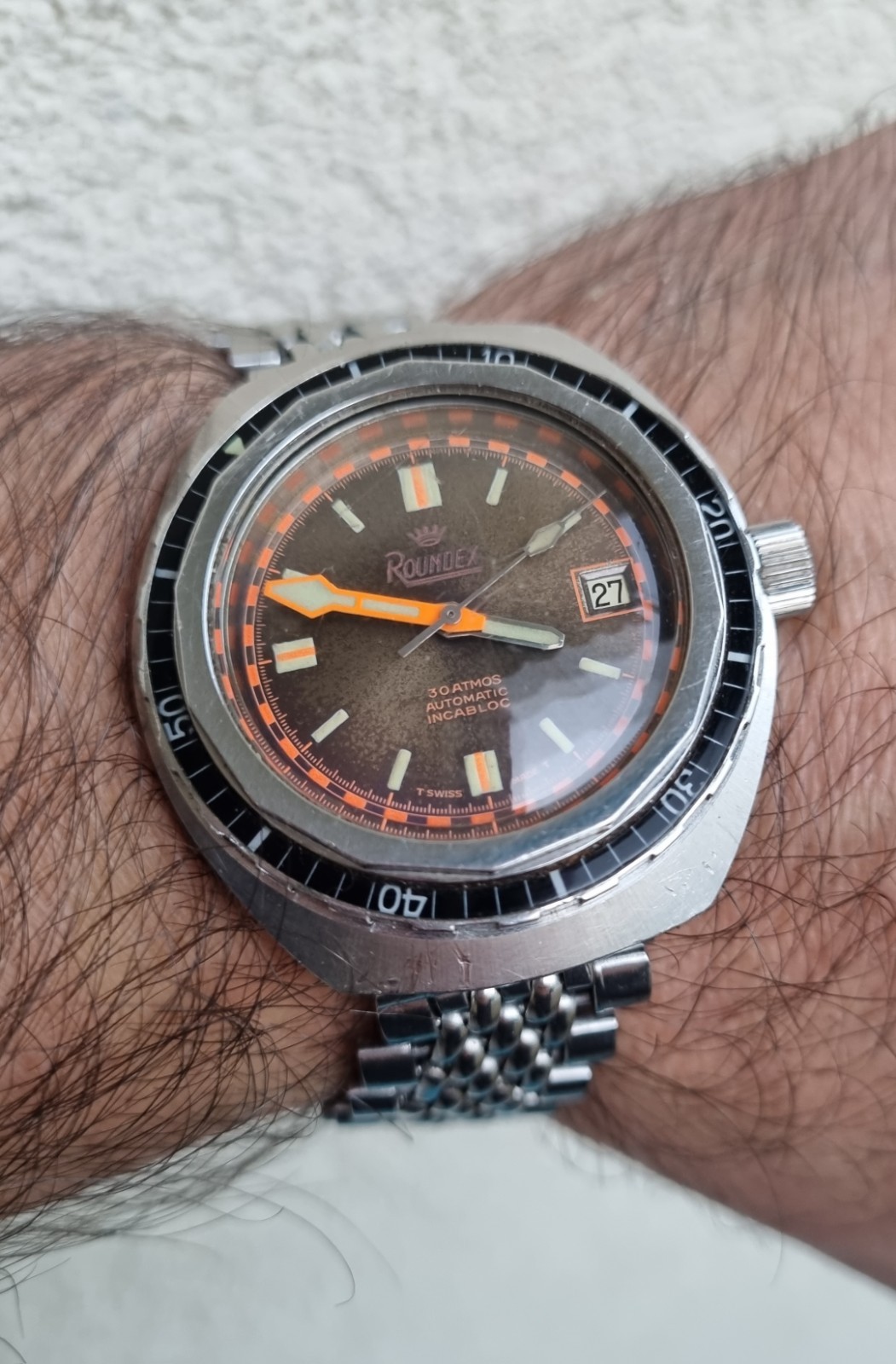 Rare Roundex Sub 30 Atm Automatic-date Bakelite Vintage Watch Swiss Big Casse