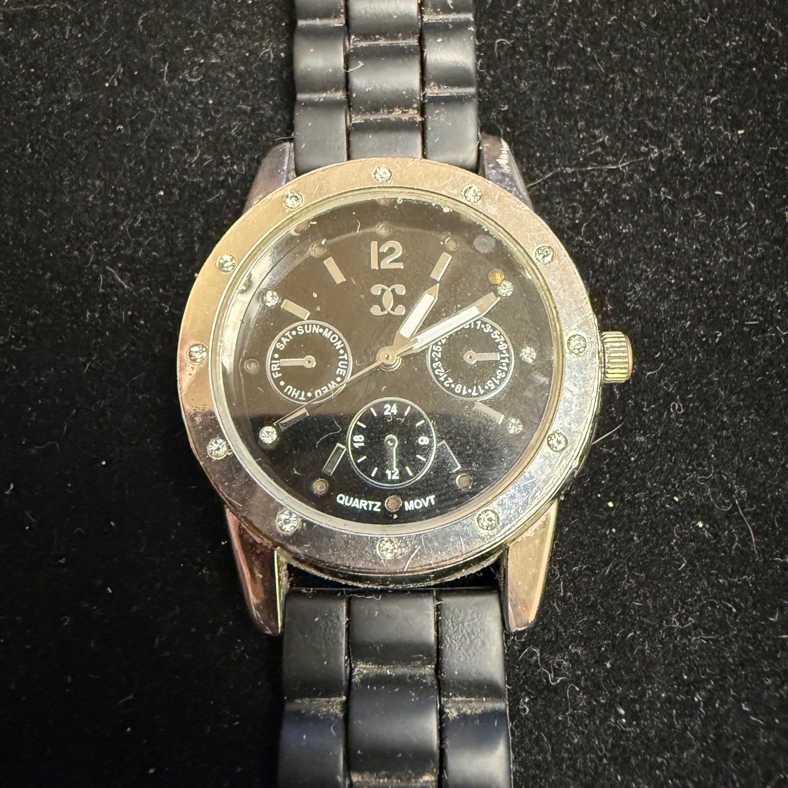 Quartz Multi-Function Watch Black Dial Crystal Bezel Black Rubber Strap No. 2201