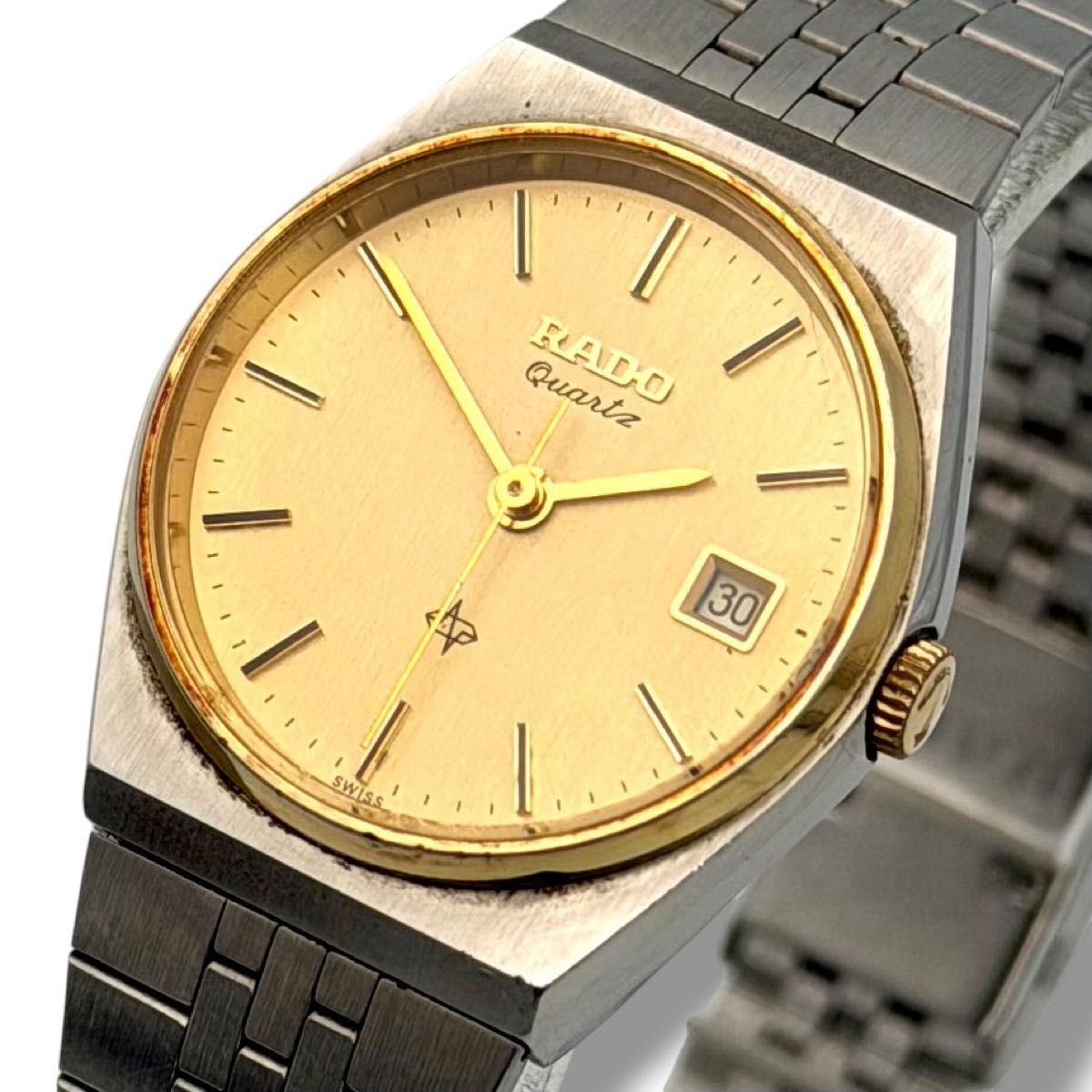 Operational RADO 111.9522.4 Rado Ladies’ Watch Quartz Date Silver Gold