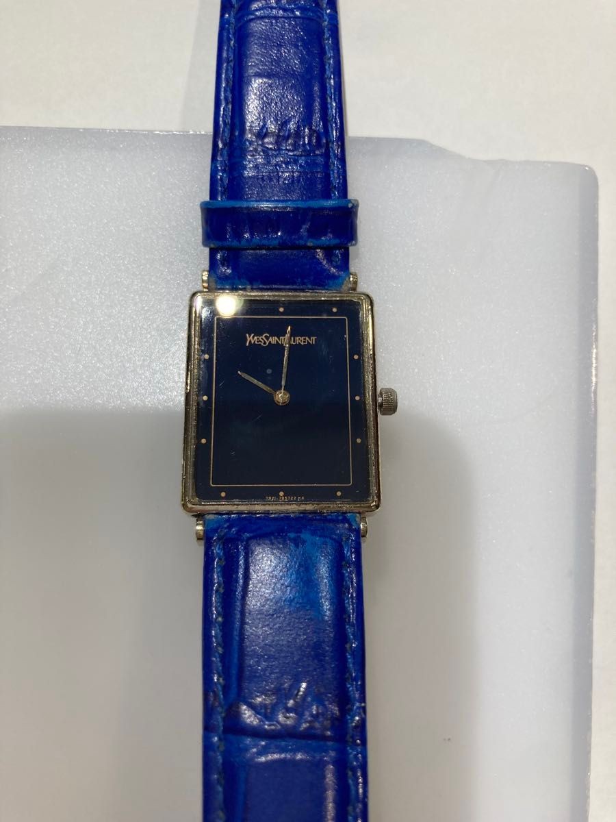 Yves Saint Laurent Wristwatch non operational Blue Sapphire Blue fan activity st