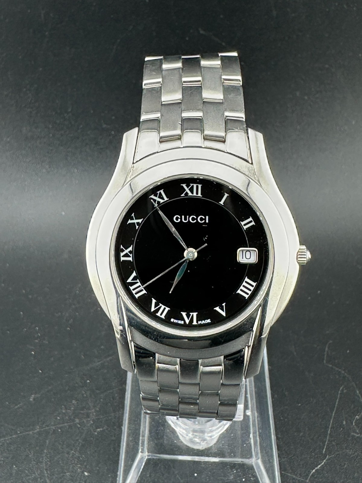 Gucci Men’s Black Dial Date 35mm Quartz Watch – 5500M new Battery!