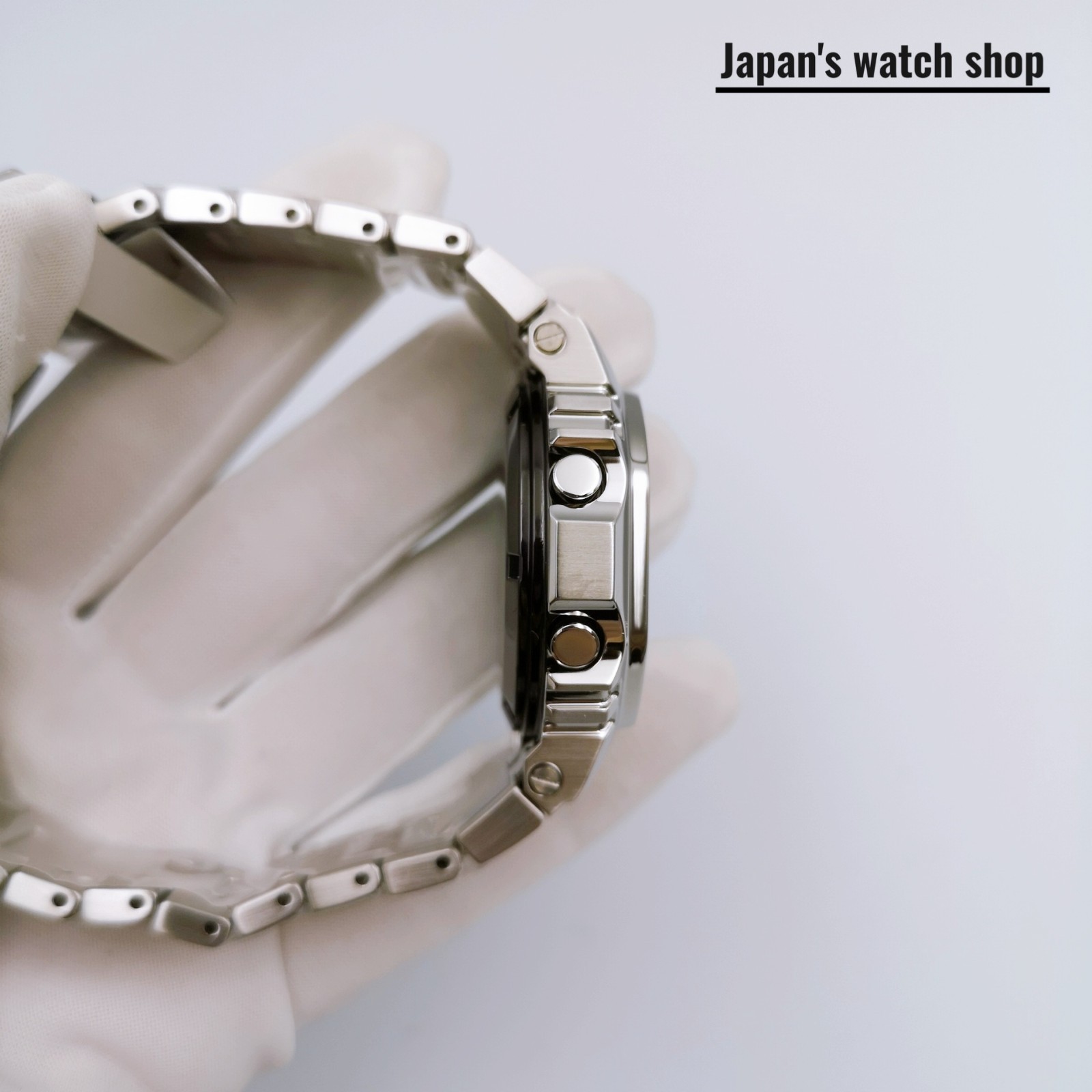 CASIO G-SHOCK GMW-B5000D-1CJF Silver Stainless Steel Men’s Watch New in Box