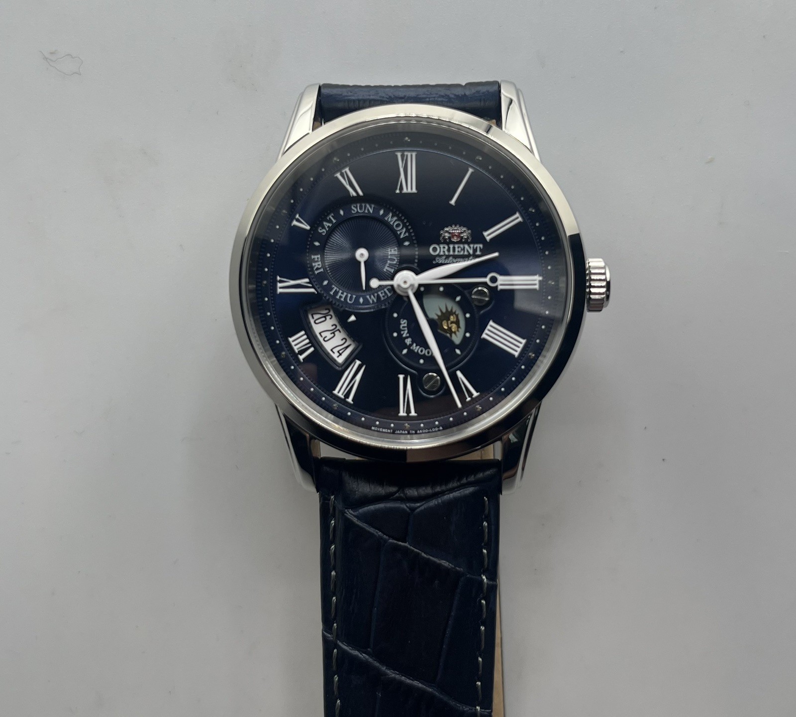 Orient Sun and Moon Version 2 Silver W/ Blue Leather Strap Men Automatic watch