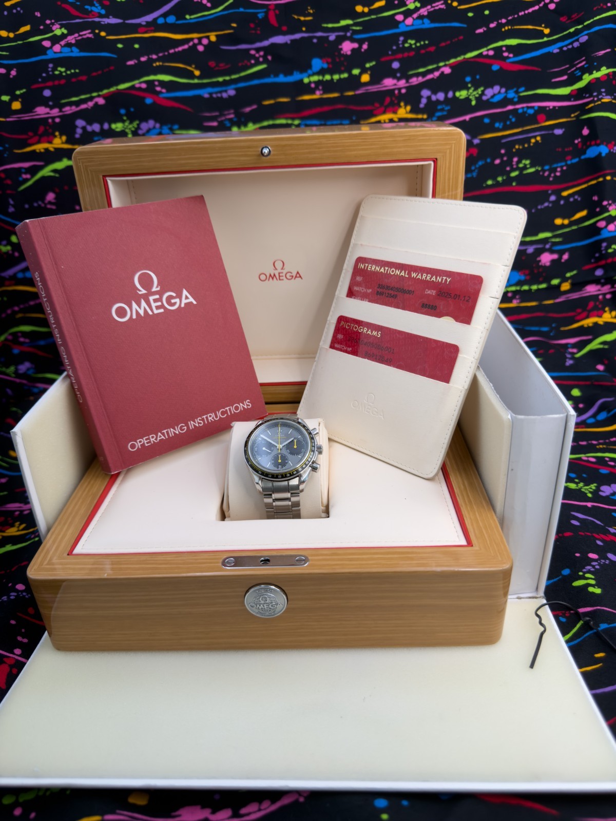 omega speedmaster Grey Dial 326.30.40.50.06.001