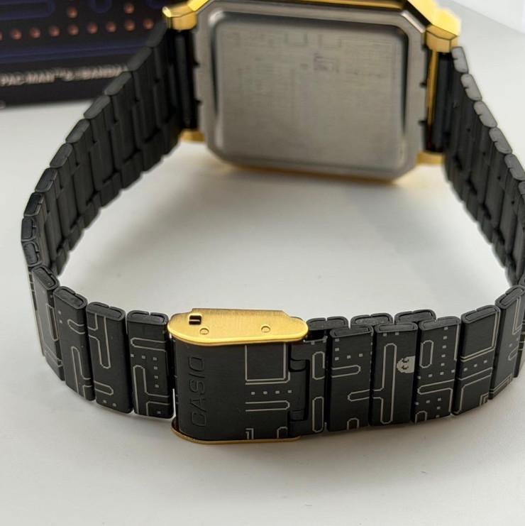 Pac-Man & Casio Collaborated New Watch