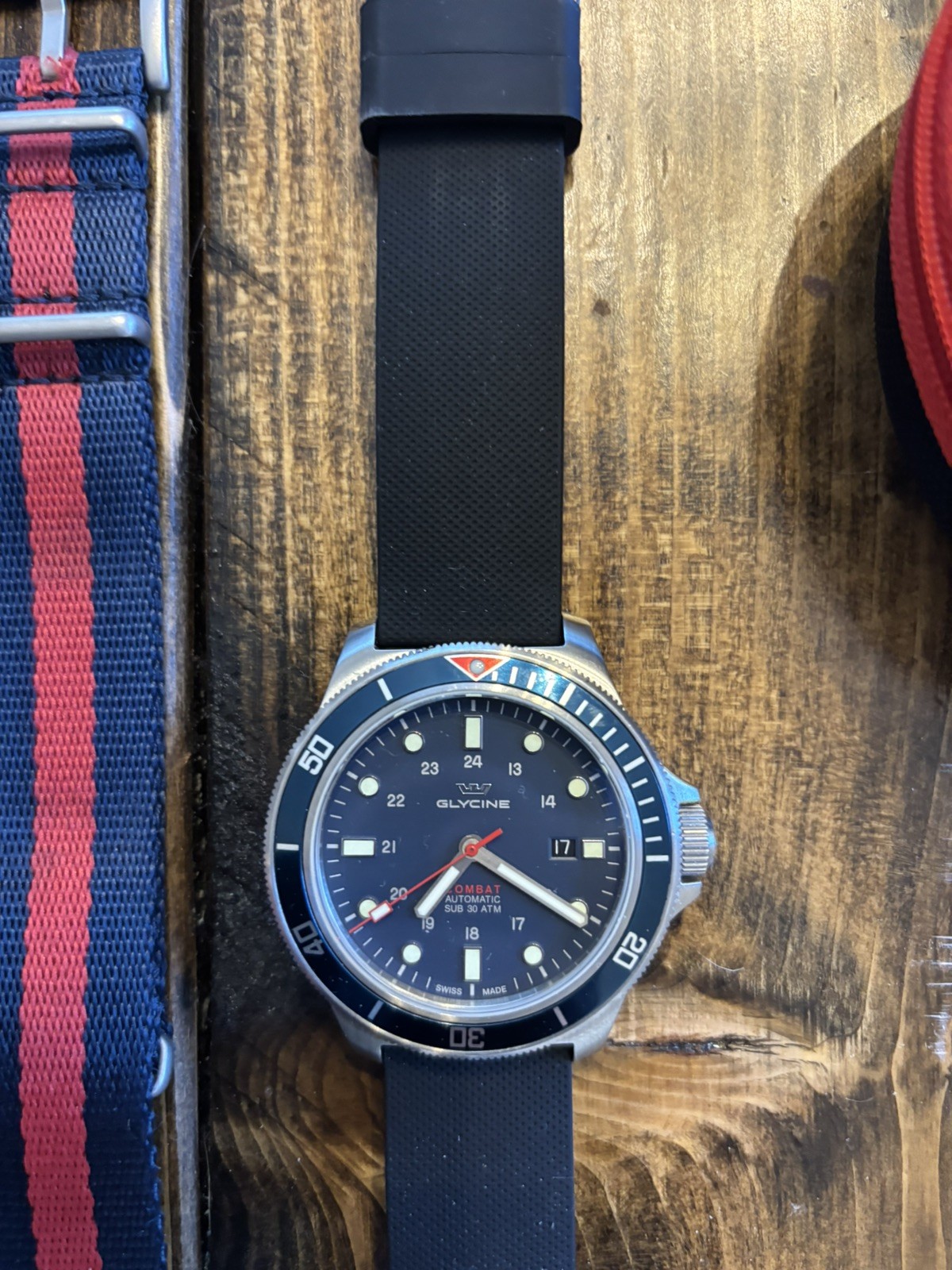 Glycine Men’s Combat Sub 46mm Automatic Watch GL0257