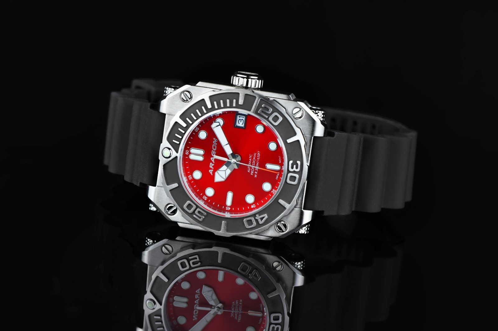 Aragon A662RED DiveTank 40mm