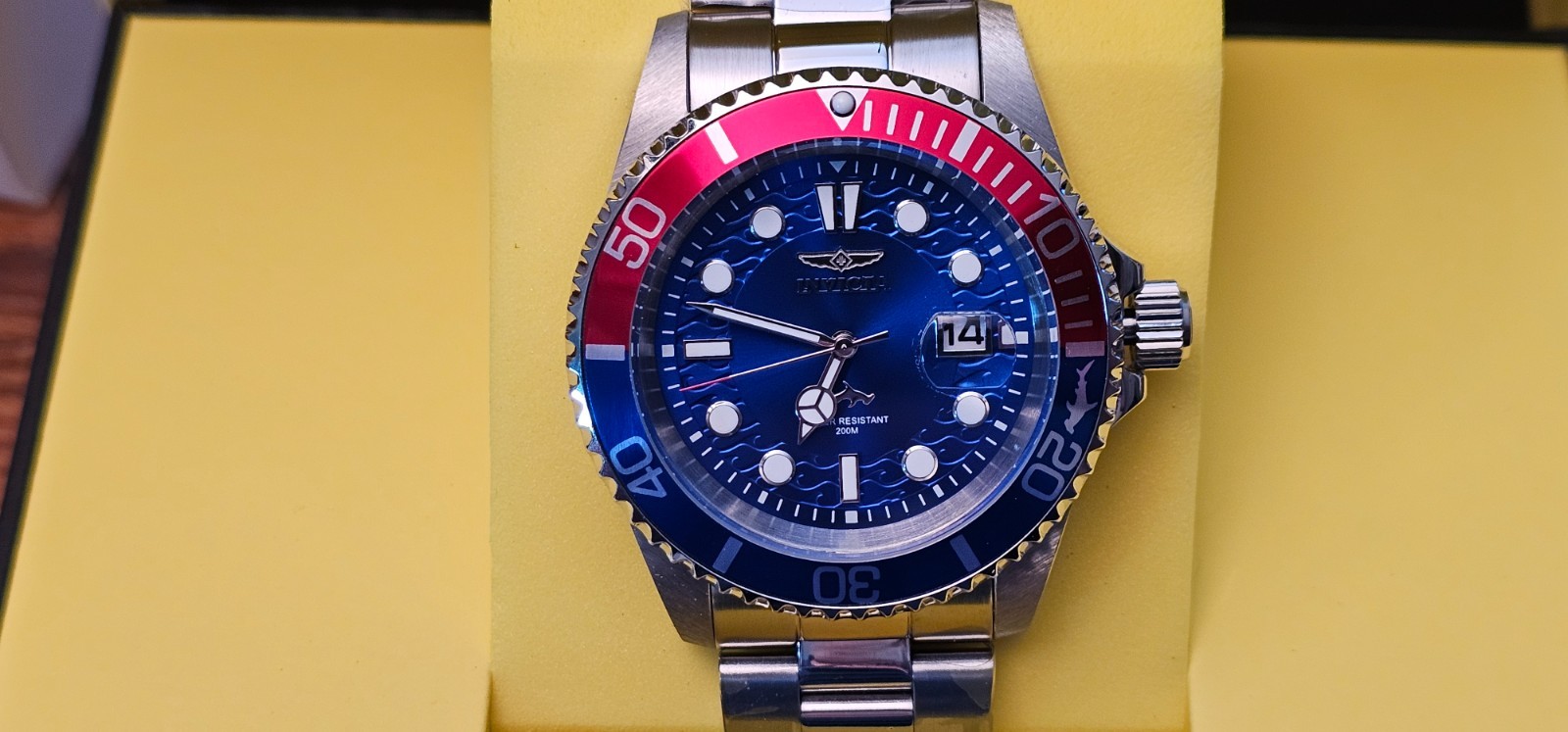 Invicta Pro Diver Men “Pepsi Dial” Model 50831 42mm