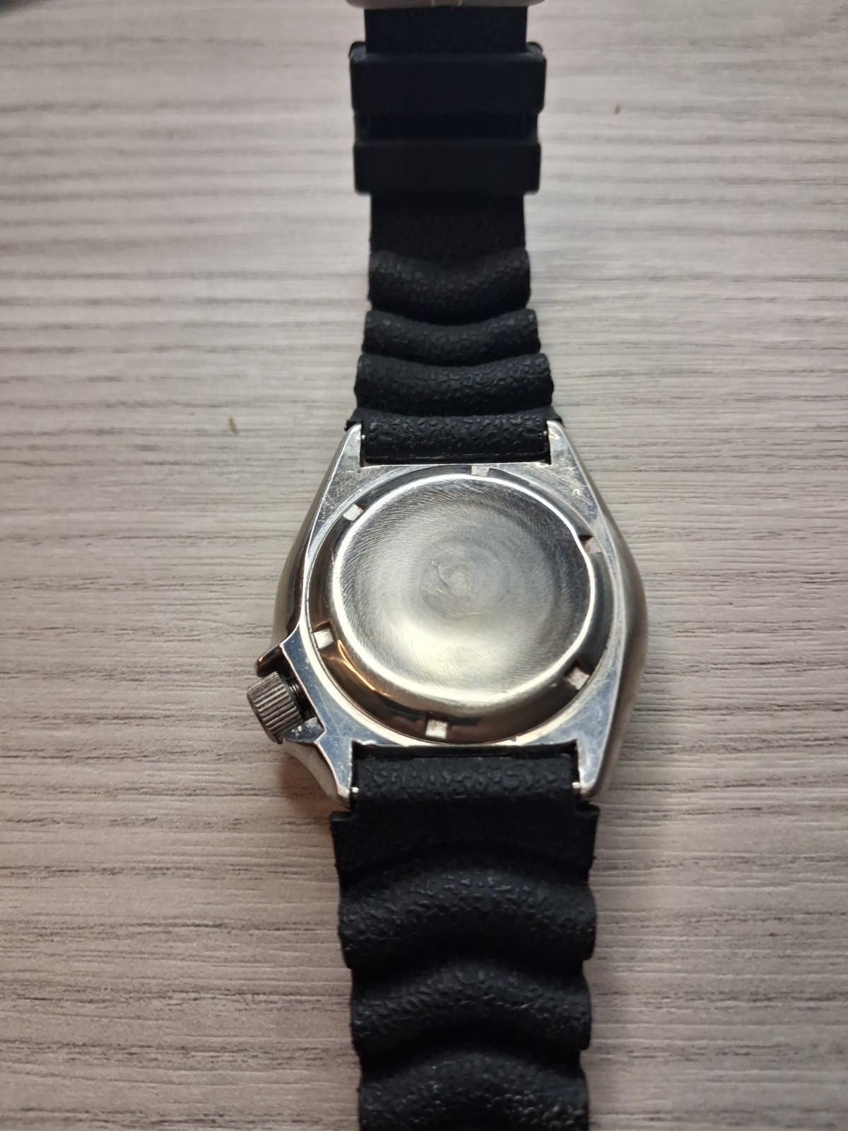 Seiko 7002 Automatic Diver Mod 42mm Custom Black Dial Green Hands Rubber Strap