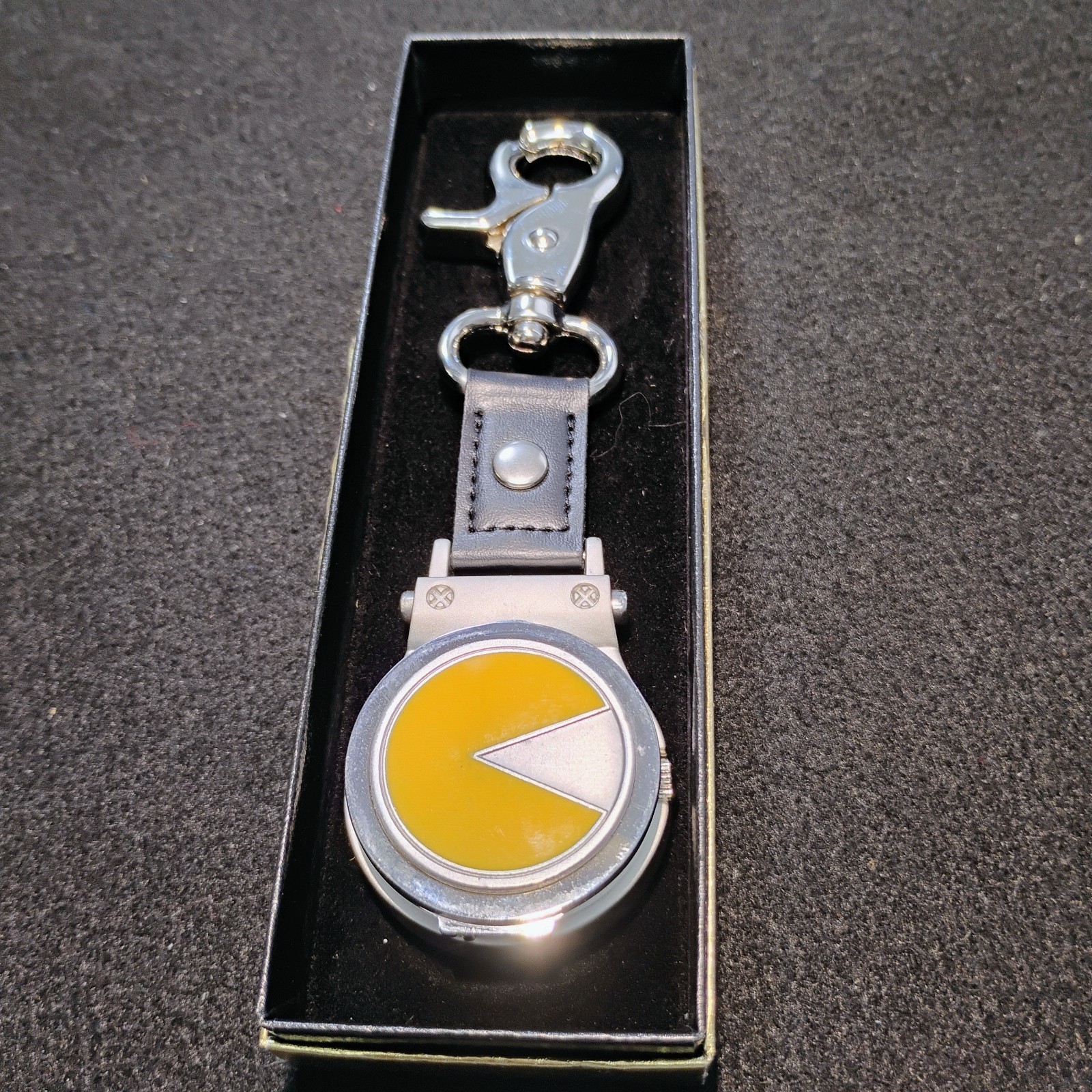 RARE ~ PAC-MAN ~ QUARTZ BELT LOOP WATCH ~ NAMCO LTD. ~ BOX OF ISSUE