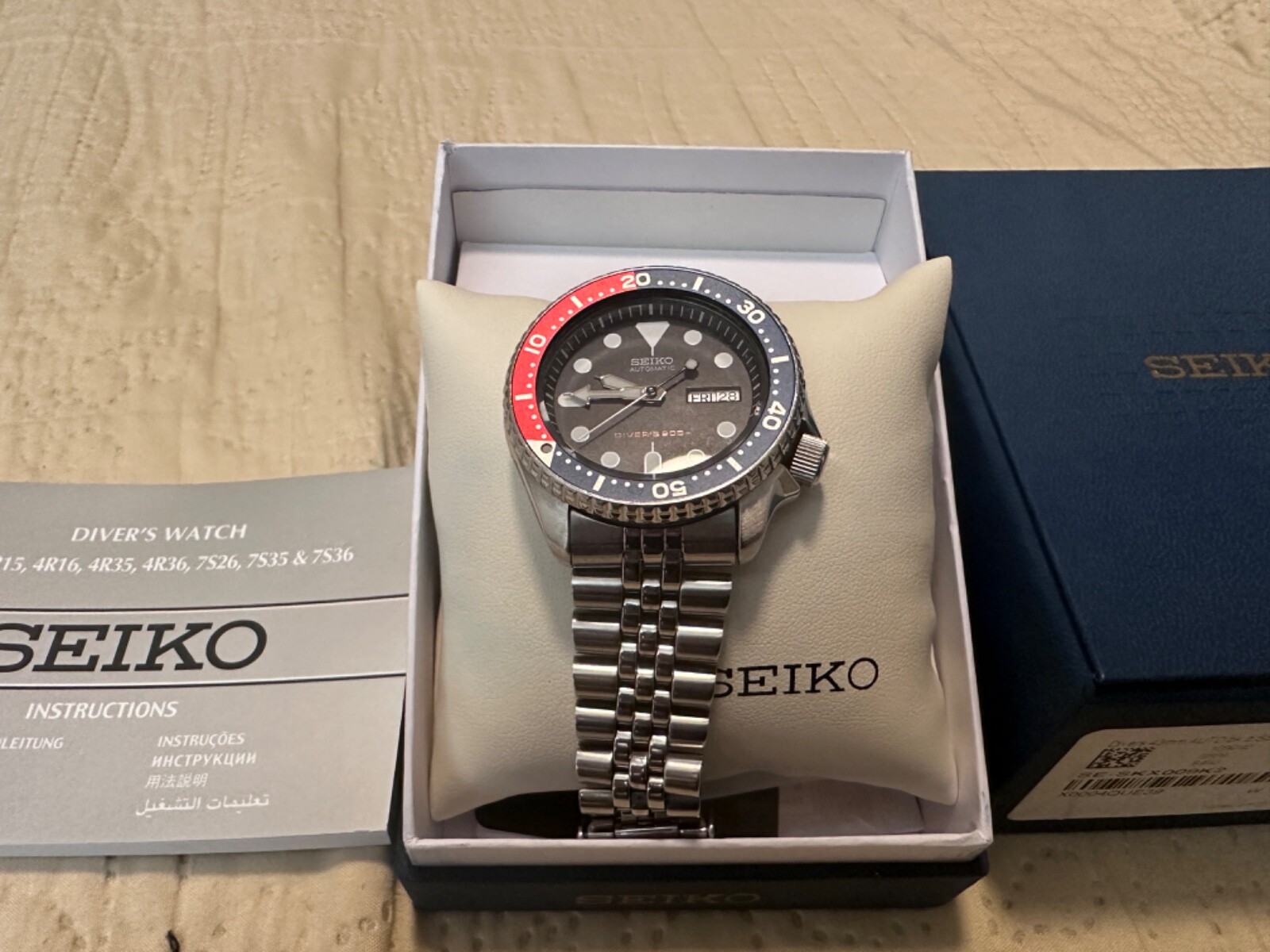 Seiko Divers Automatic Pepsi Dial Men’s Watch SKX009K2 for Sale