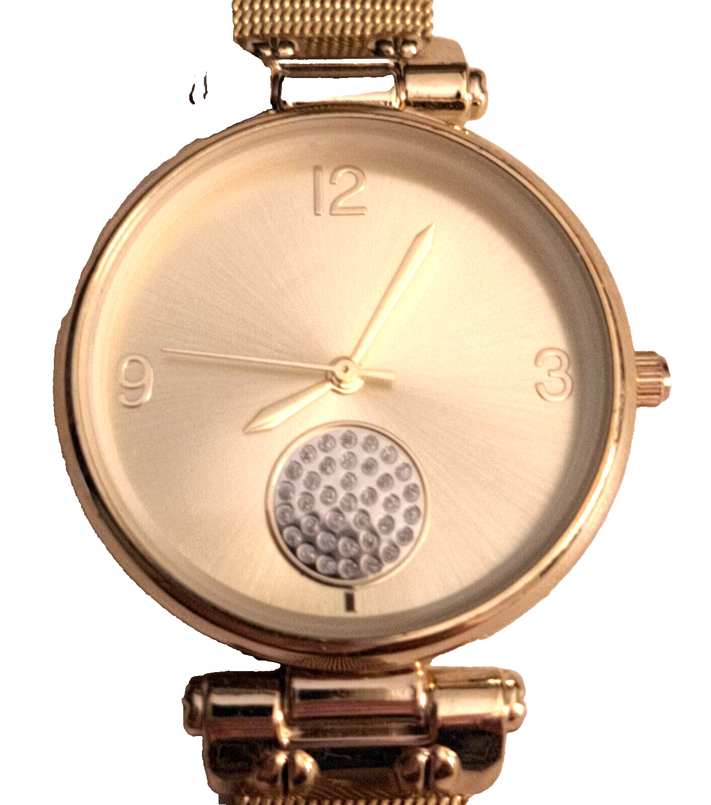 Accutime Watch Corp Women’s Gold Toned Watch Mesh Band New Battery Works