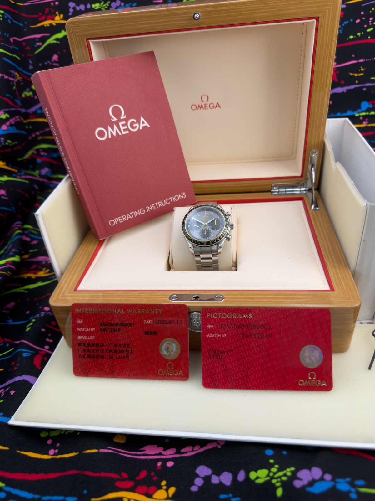 omega speedmaster Grey Dial 326.30.40.50.06.001