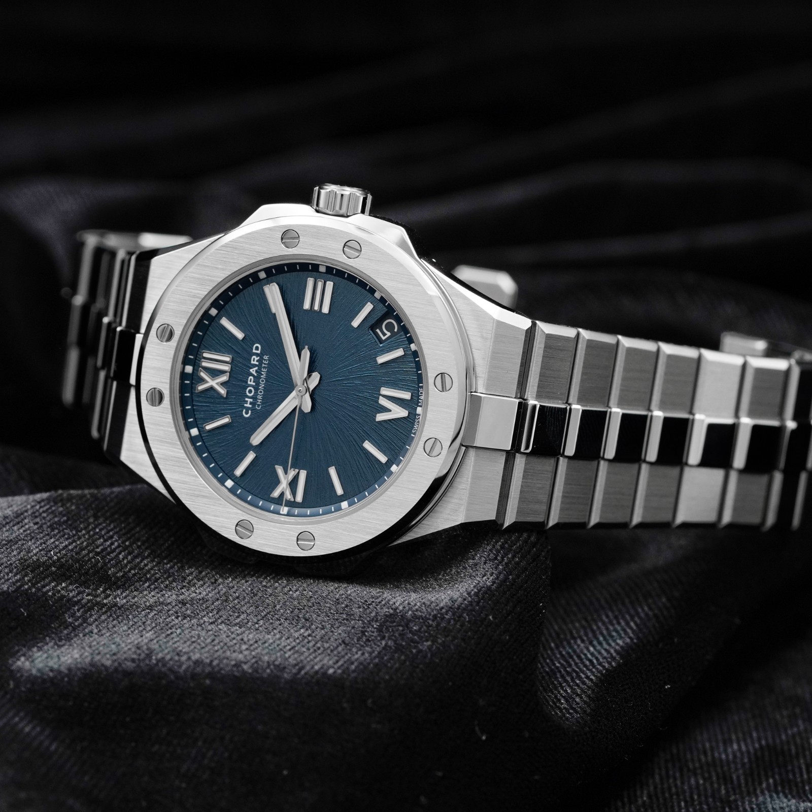 2025 Chopard Alpine Eagle Blue Large Ref. 298600-3001 Box and Papers