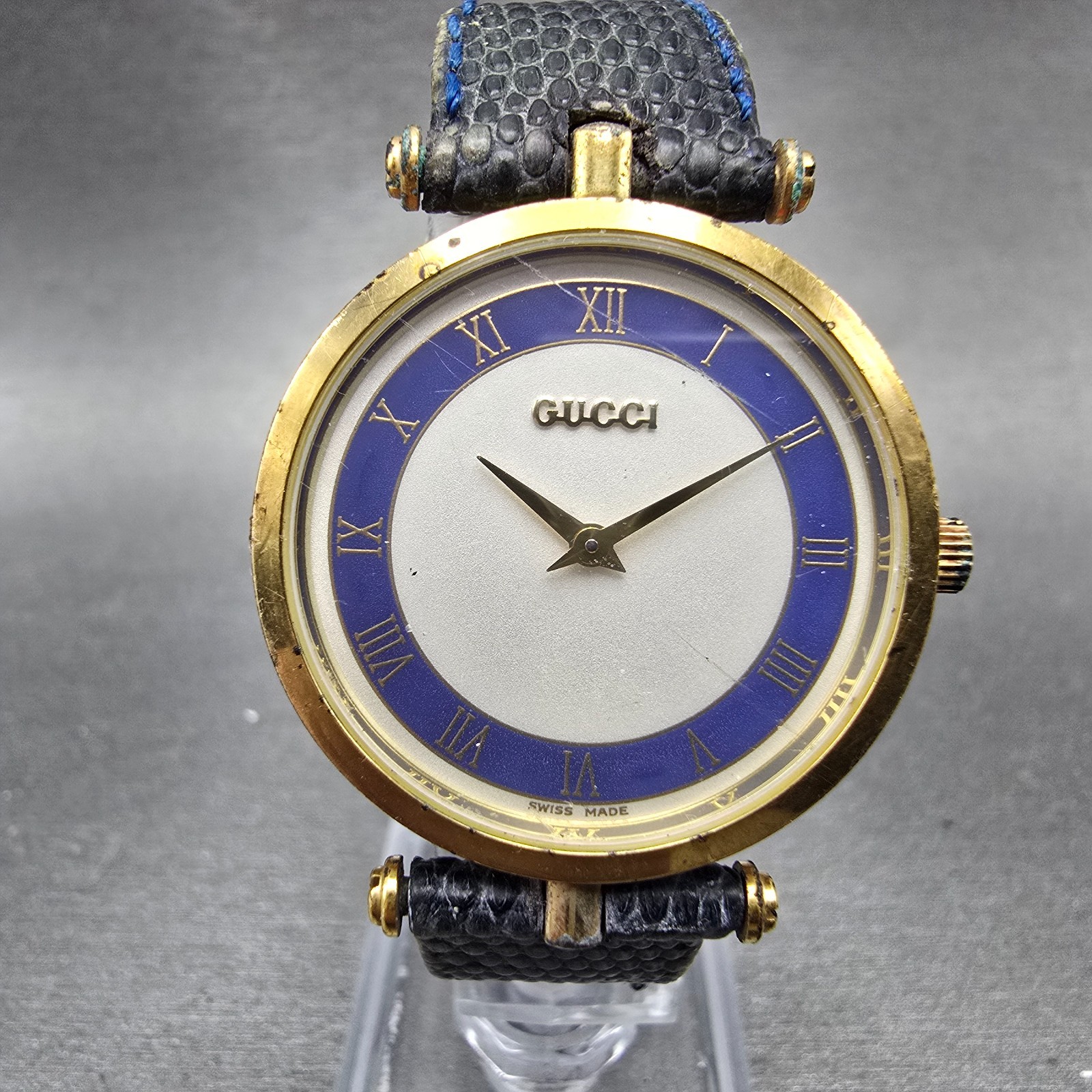 Gucci 2000M Watch Men 30mm Silver Dial Gold Plated Blue Red Round READ! New Batt