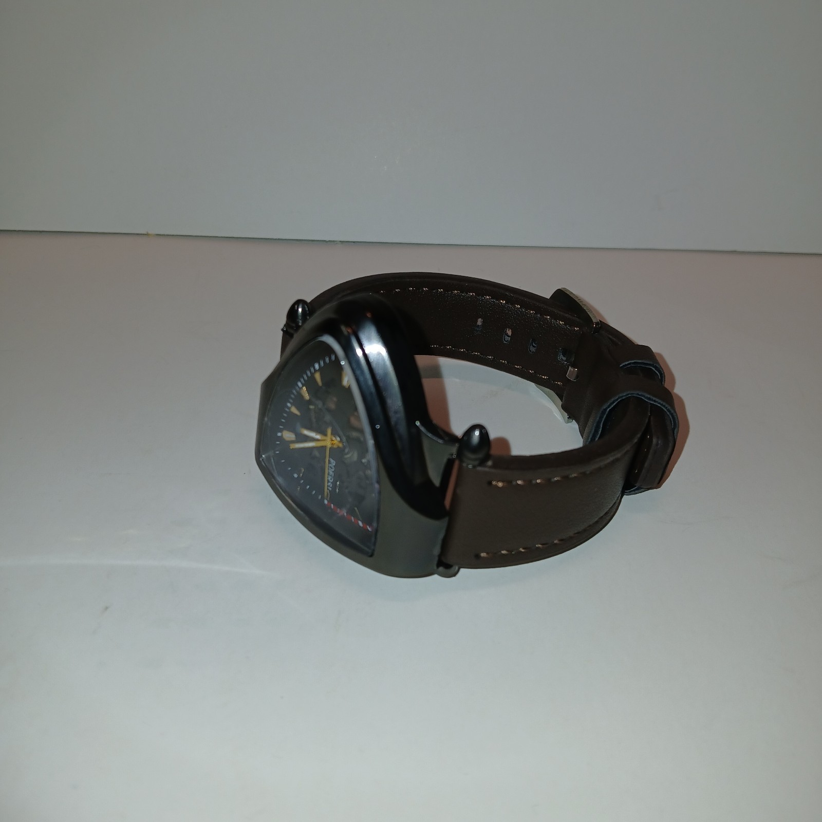 ​Men’s Triangle Face Skeleton Watch Black Dial Brown Leather Band Fashion Quartz