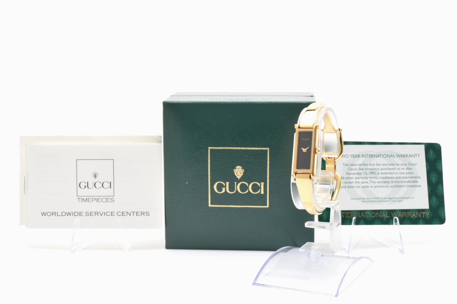 Vintage GUCCI 1500L Gold Black Dial 12mm Quartz Women’s Watch Near MINT JAPAN