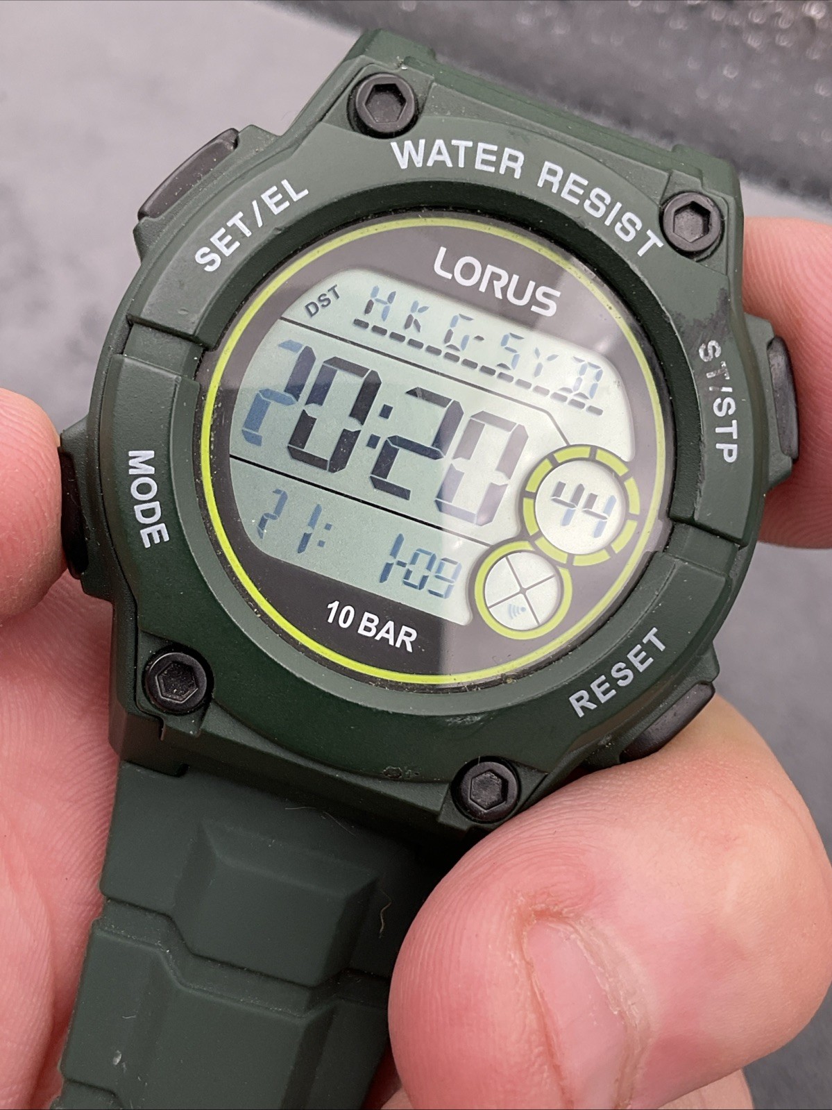 LORUS MULTIFUNCTION DIGITAL WATCH GREEN SILICONE STRAP NEW WITHOUT BOX