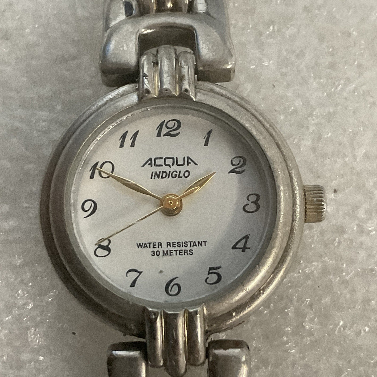 Acqua Indiglo water resistant 30 Meters M9 Silver Toned Watch
