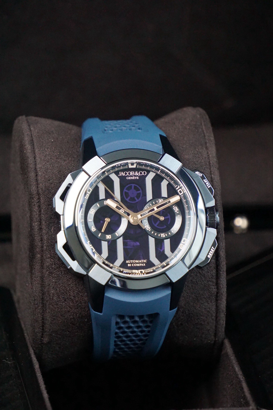 Jacob & Co. Epic X Chronograph EC400.22.AF.AA.A Titanium Blue w. Papers 2026