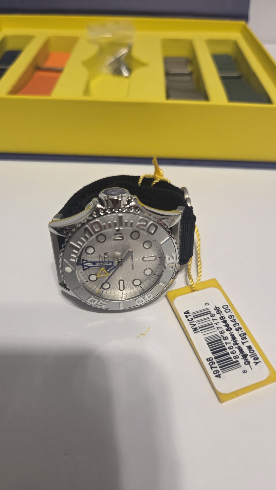 Invicta Ocean Predator Men’s Watch – 44mm with Interchangeable Strap