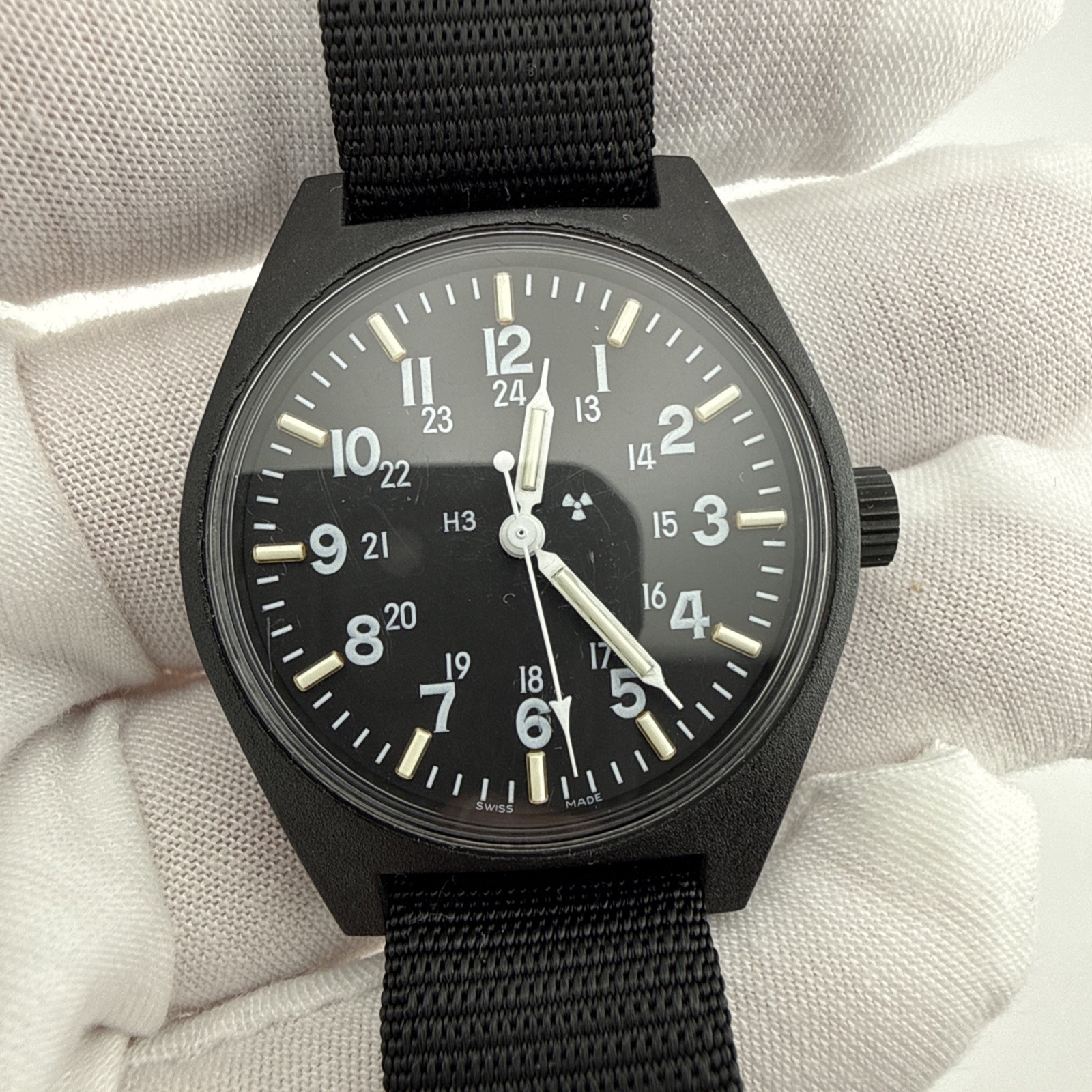 Marathon H3 Military 1991 Watch DESERT STORM Mechanical Polymer 34mm – Working