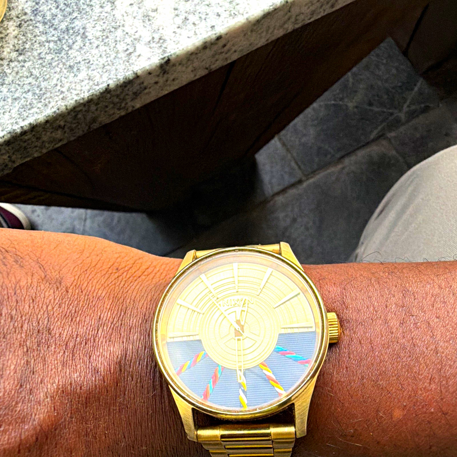 Nixon Quartz Analog Round Wristwatch Gold Bracelet Blue/Multicolor Dial