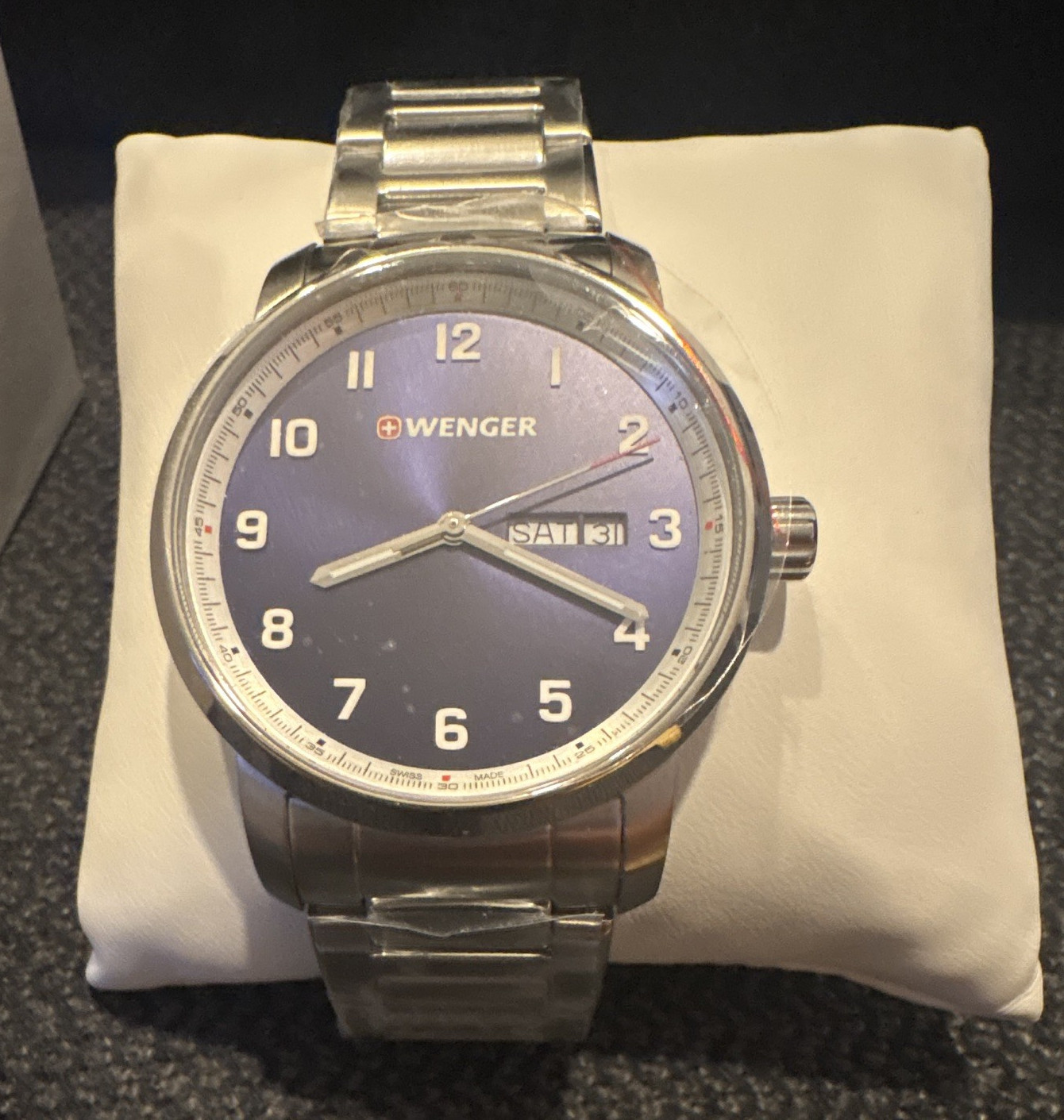 Wenger Attitude Quartz Blue Dial Arabic Silver SS Day/Date 42mm Bracelet Box