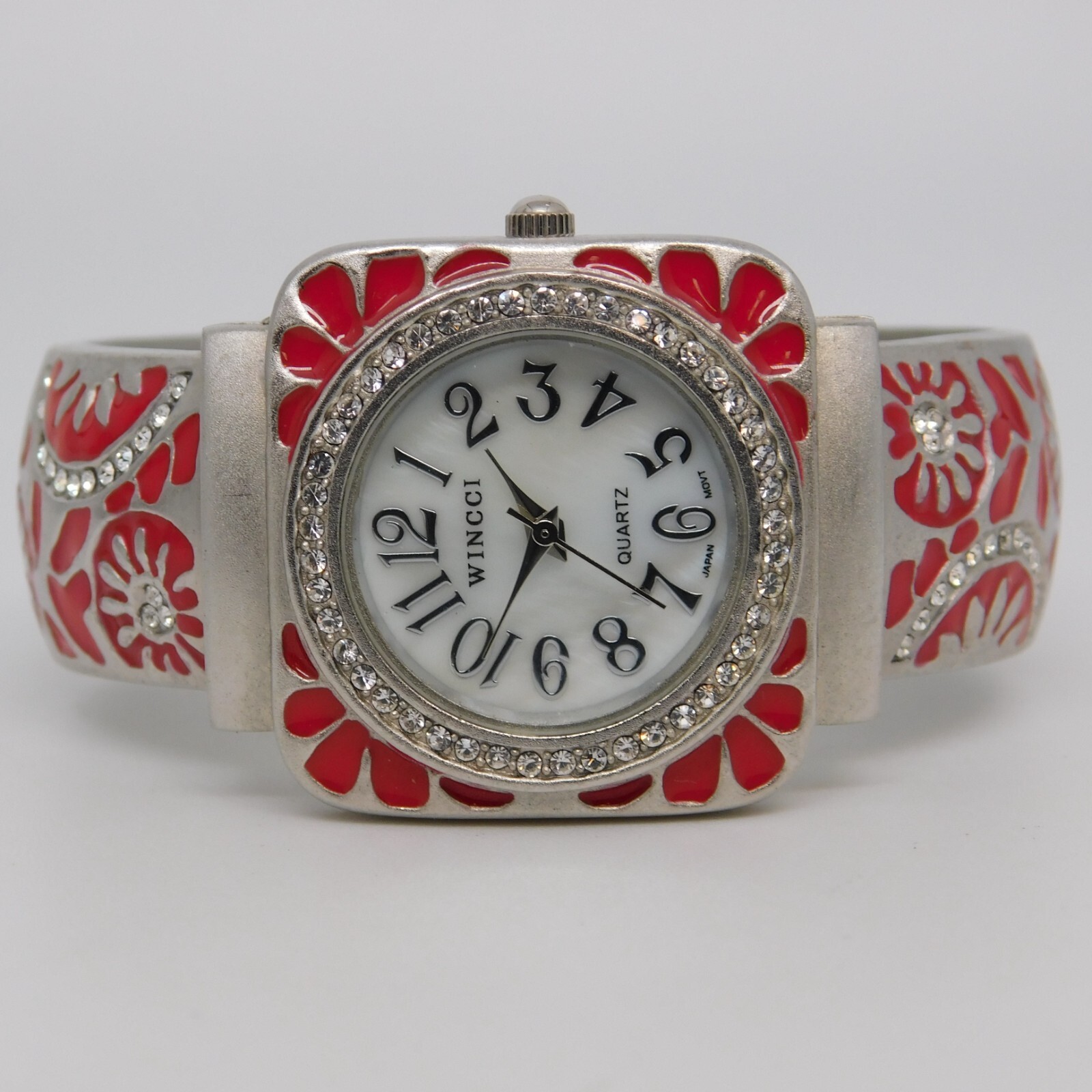 WINCCI Cuff Bracelet Quartz Analog Women’s Watch Sz. 5 3/4″ New Battery