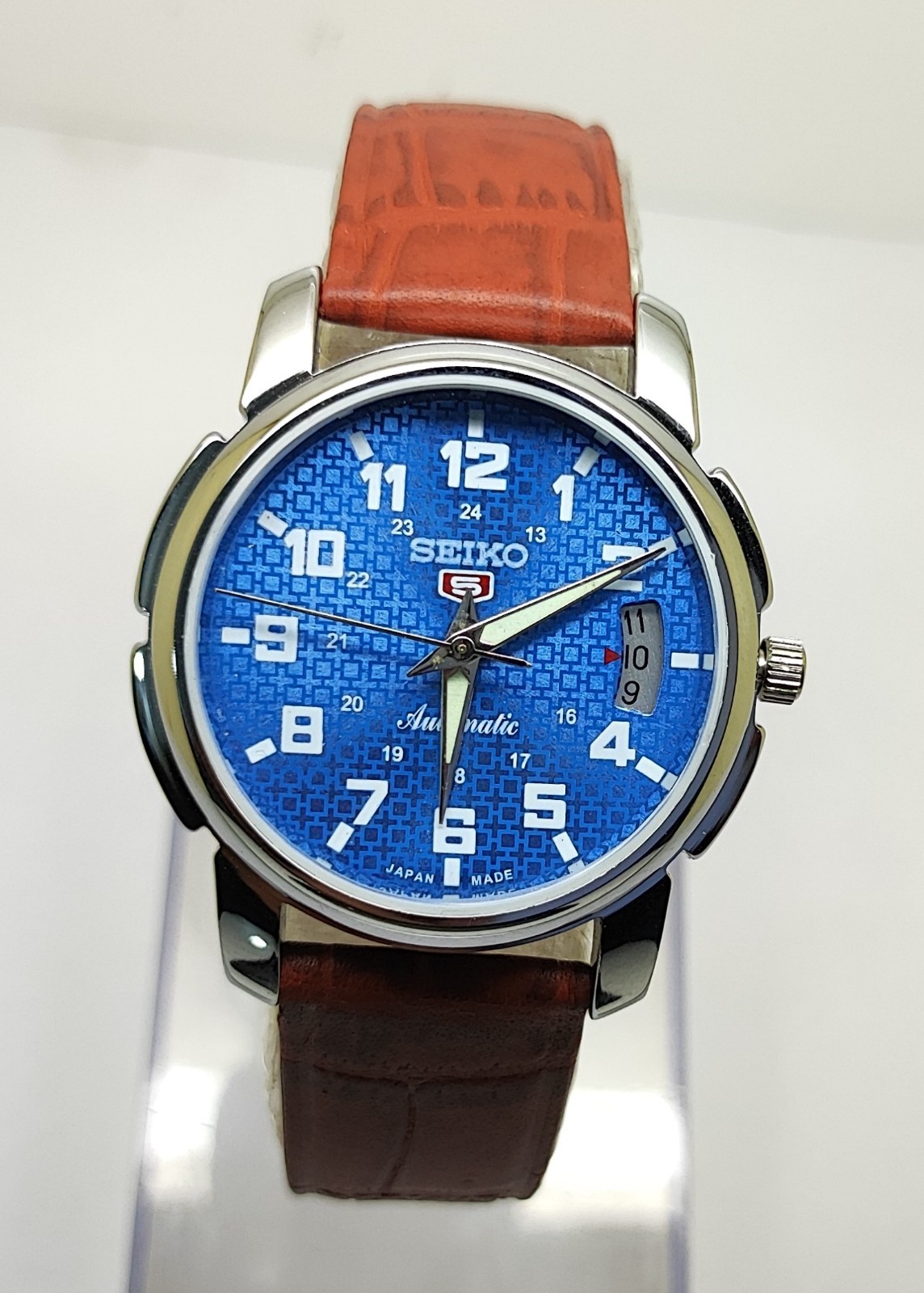 Refurbished Automatic Men’s Watch Day Date | Classic Vintage Style Leather Strap