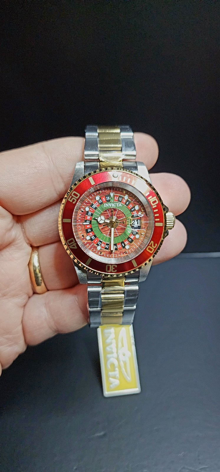NEW Invicta Pro Diver “Roulette” Roulette Wheel Dial FREE GIFTS & SAME DAY SHIP