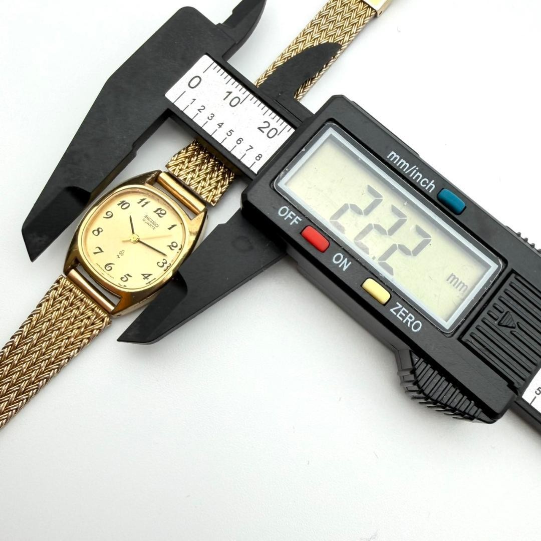 Seiko watch, new battery, square shape, all gold, women’s, working.